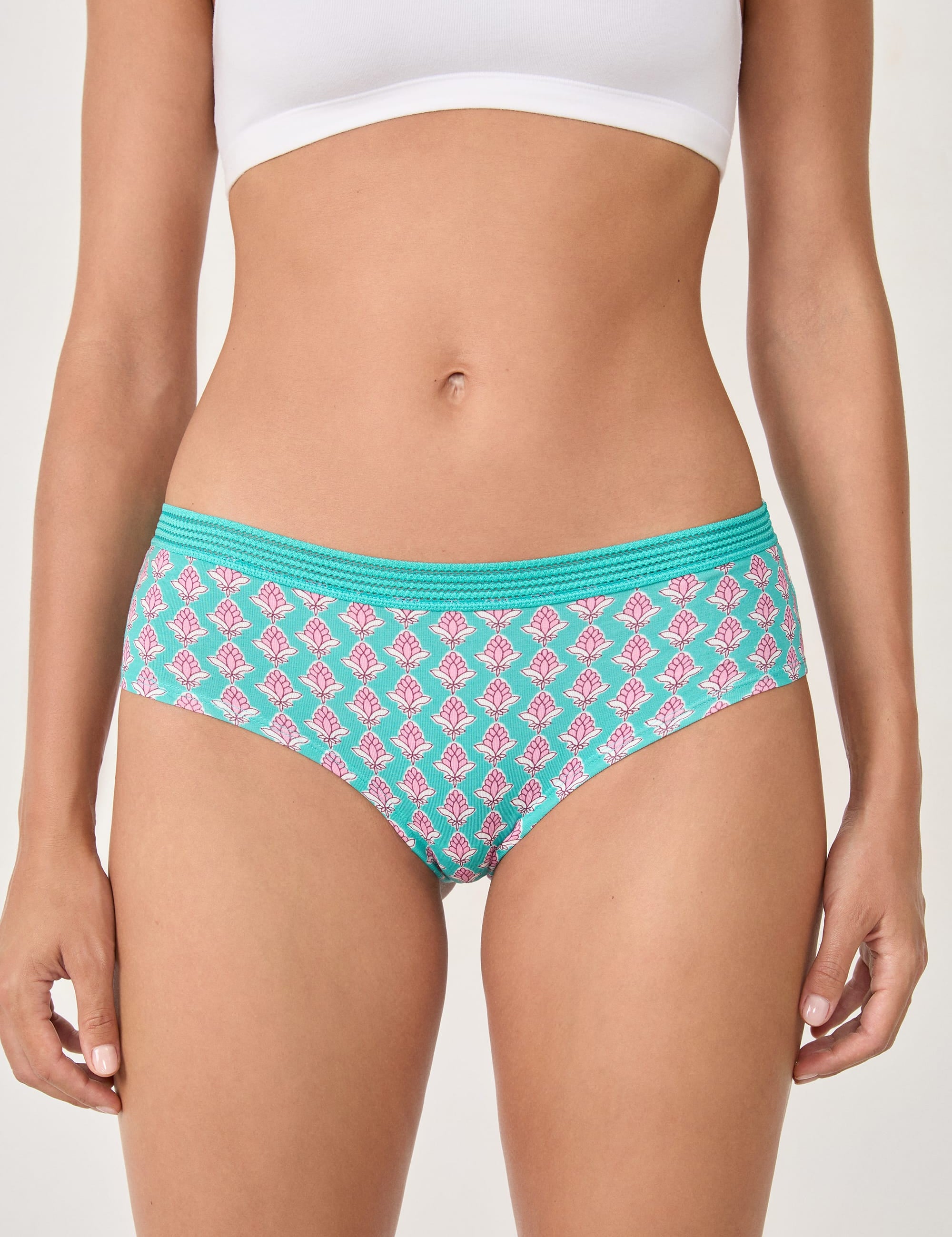 Etam JACKIE LACE - 3 SHORTIES 08-25 in Fuchsia - View 1