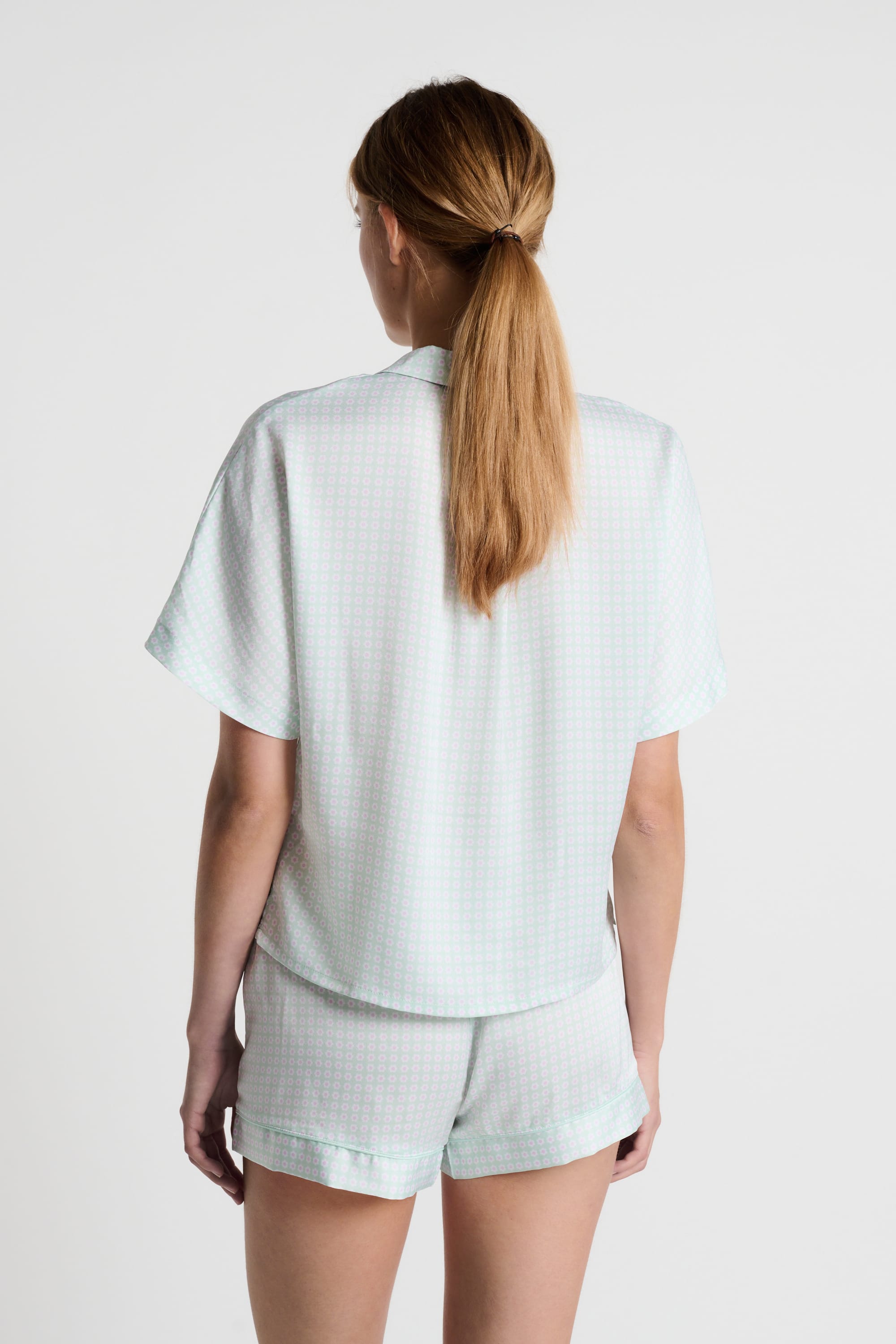 Etam NAFILAH - TOP MC SPE in Green Print - View 2