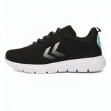 Hummel tyro in black