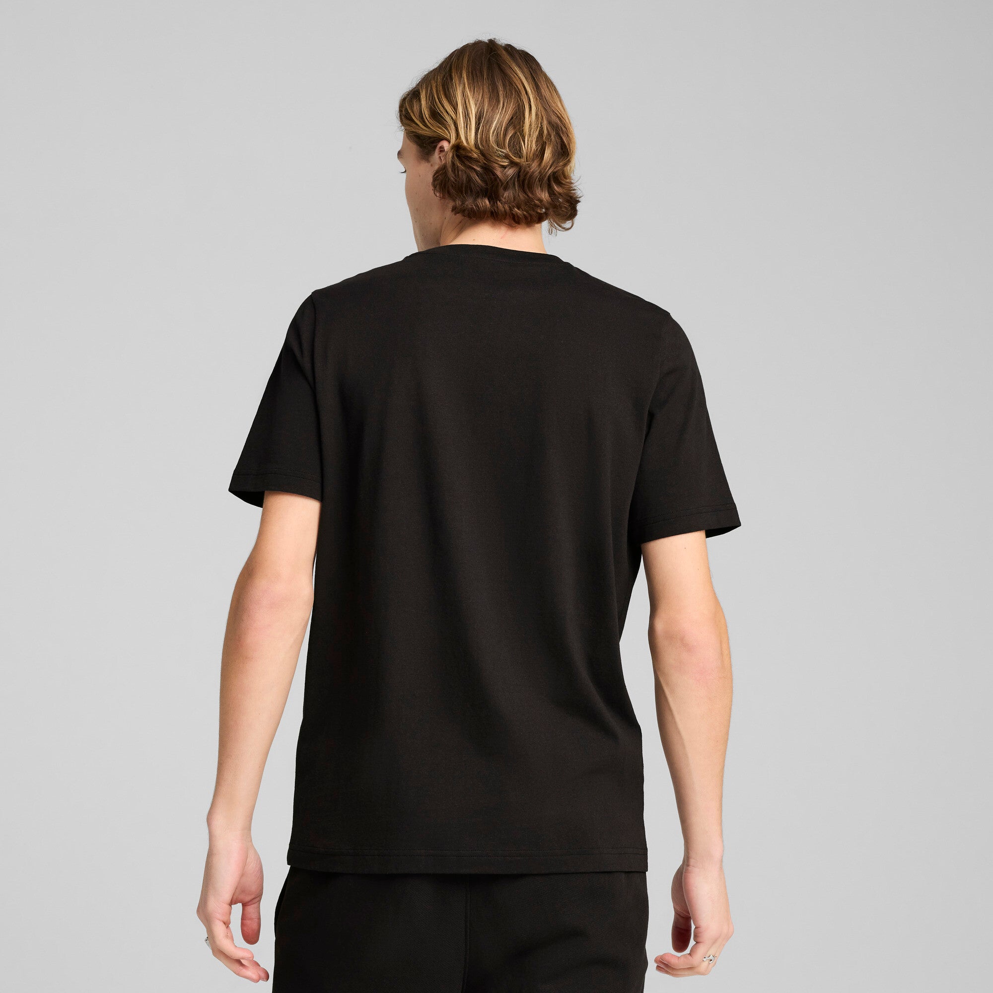 PUMA ESSENTIALS ELEVATED tee in green moon - Image 12