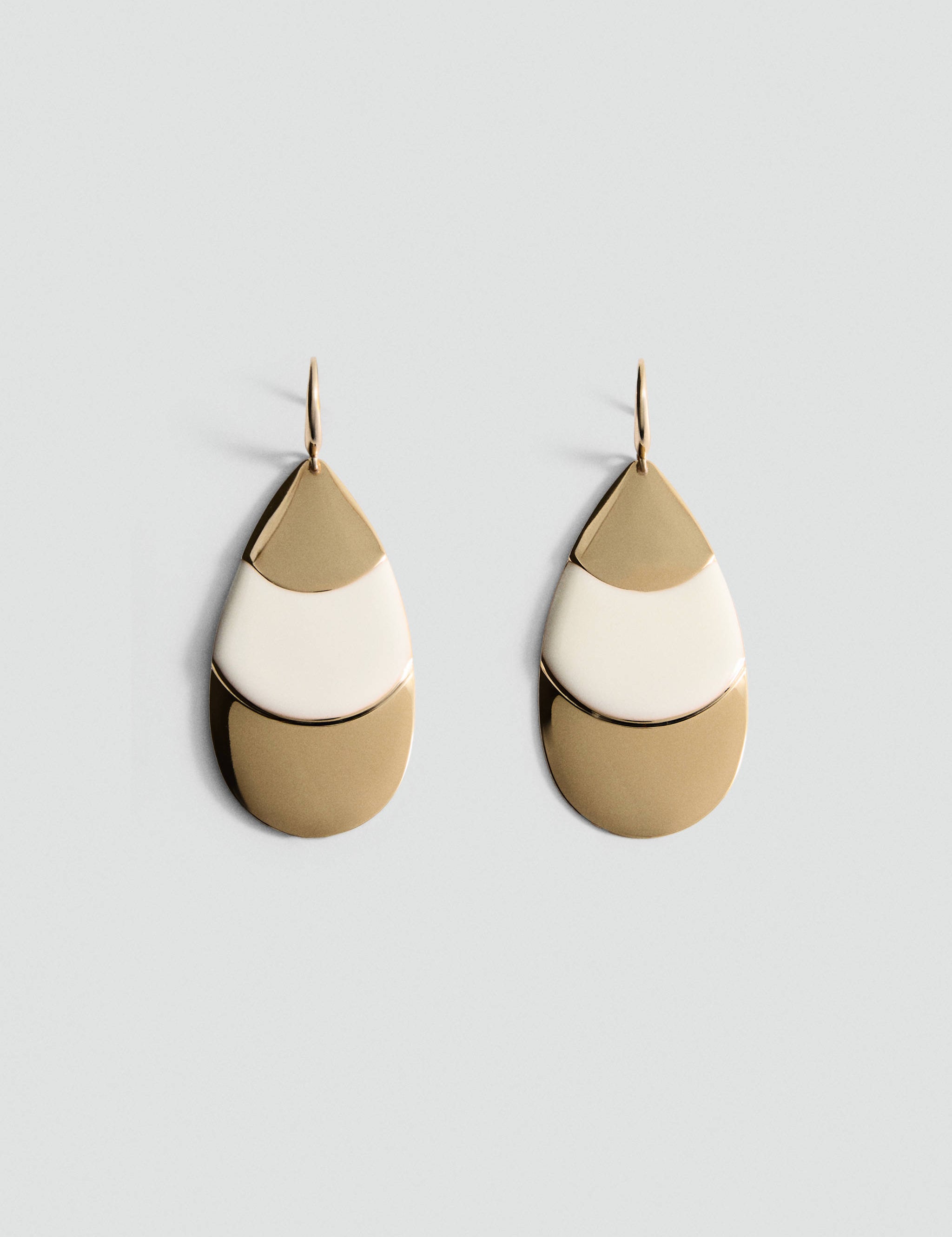 Mango pendiente jules in gold - Image 1