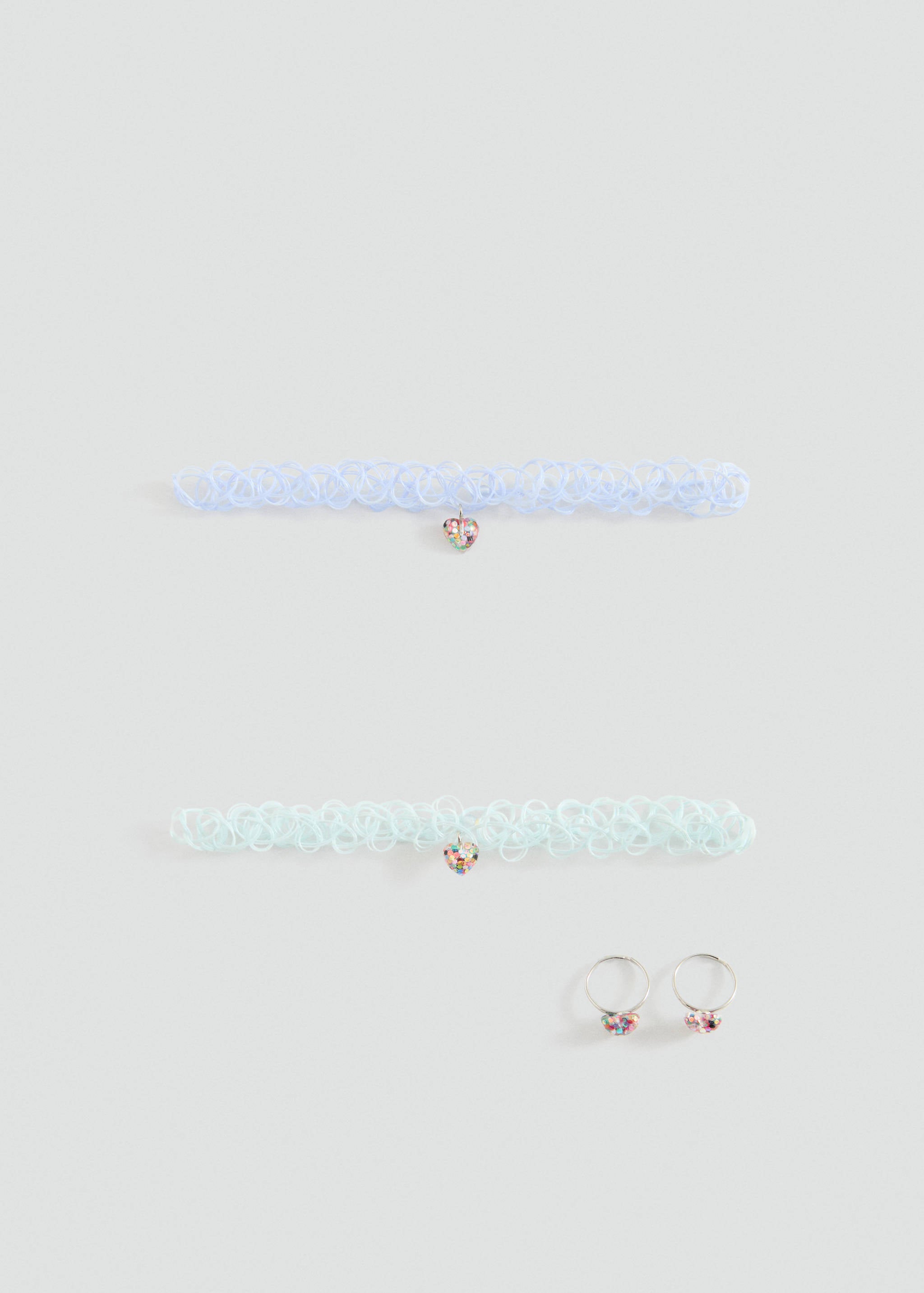 Mango collar cheart in water - Image 1