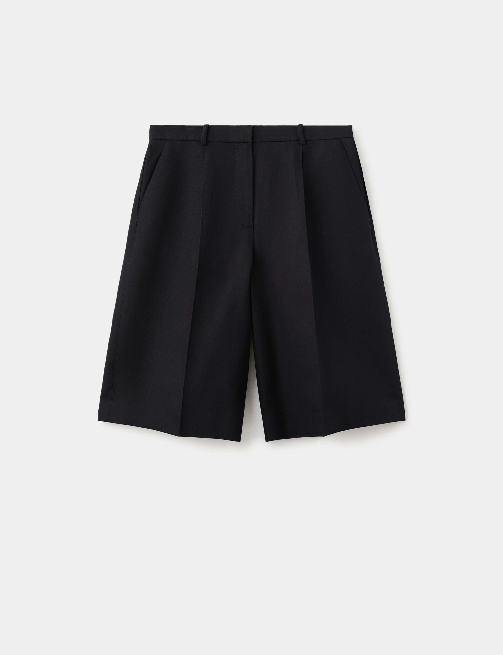 Mango bermudas sansa in black - Image 1