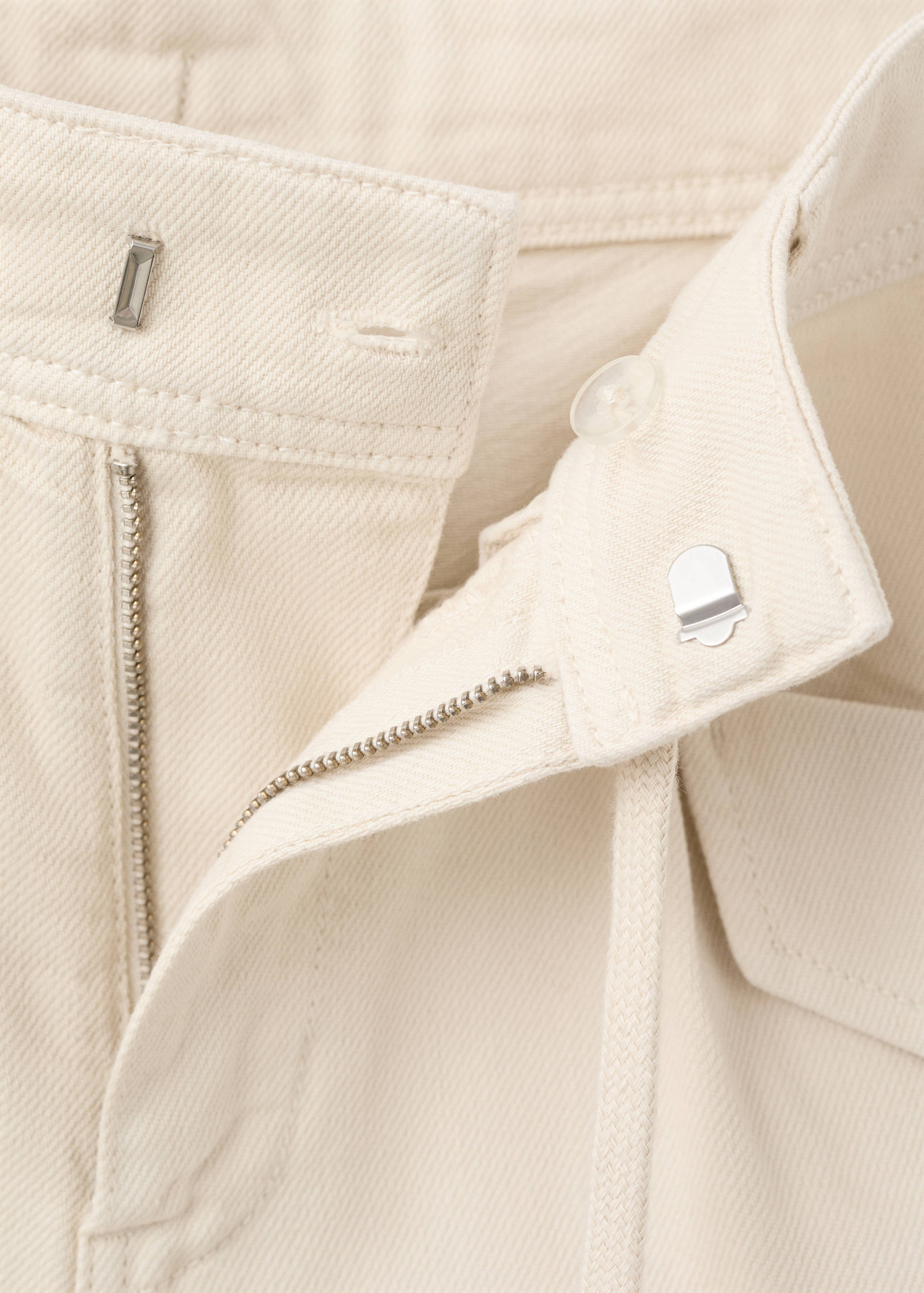 Mango shorts aria in raw - Image 2