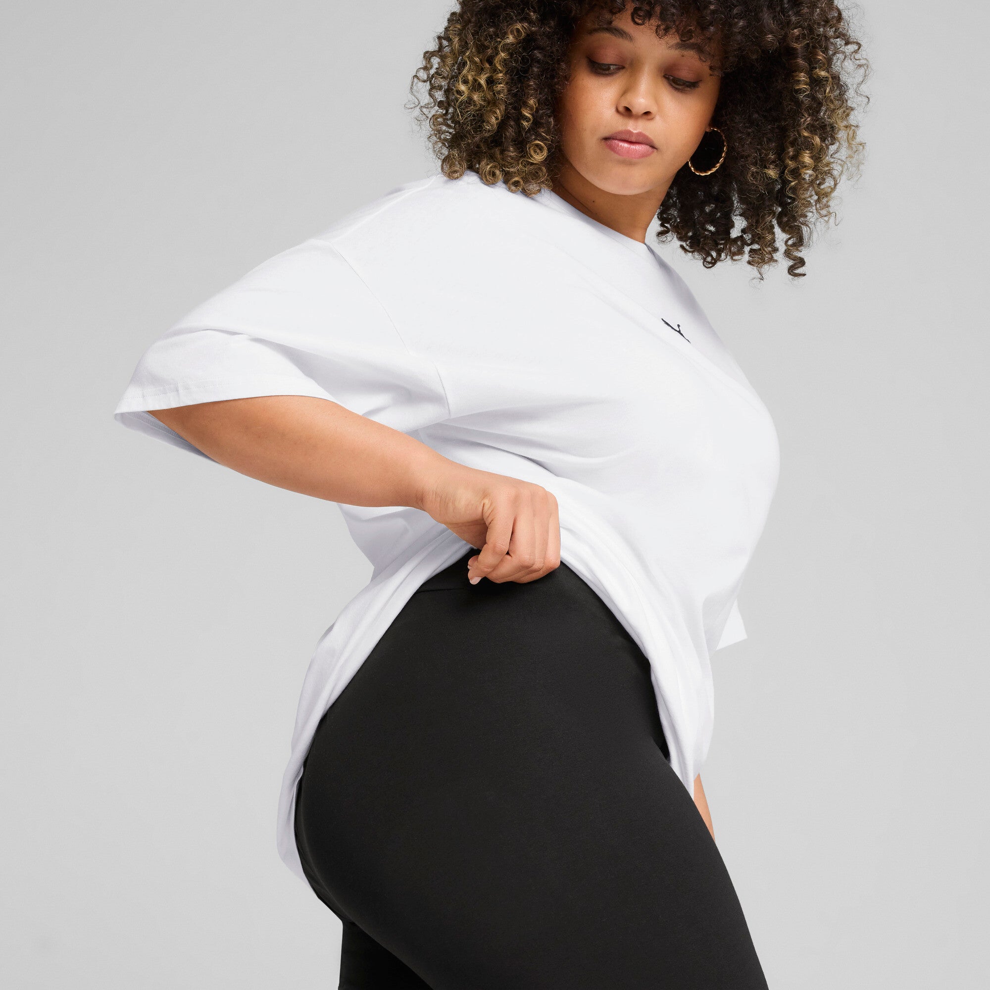 PUMA ESS no. 1 logo 3/4 leggings in black - Image 2