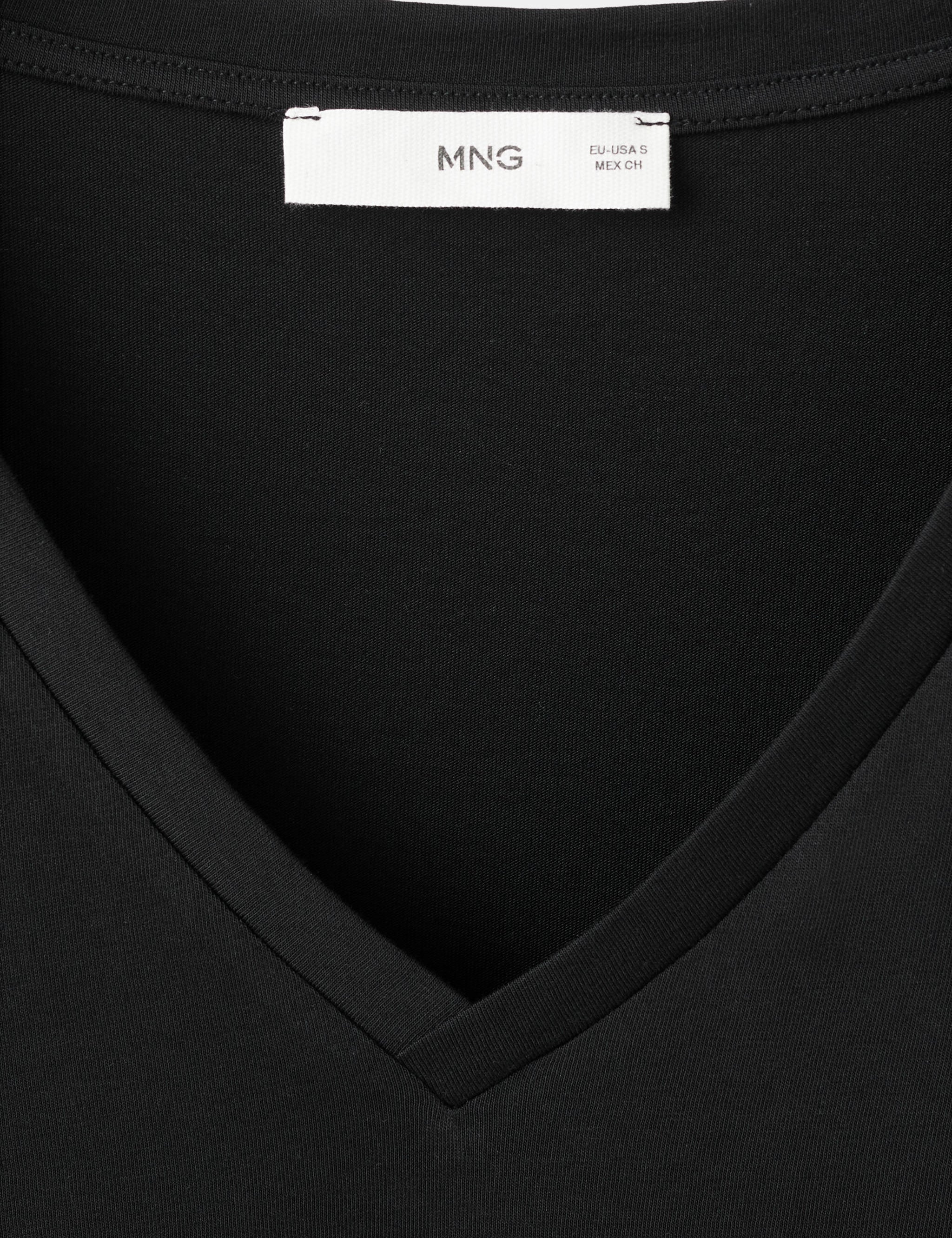 Mango camiseta chalspi in black - Image 2