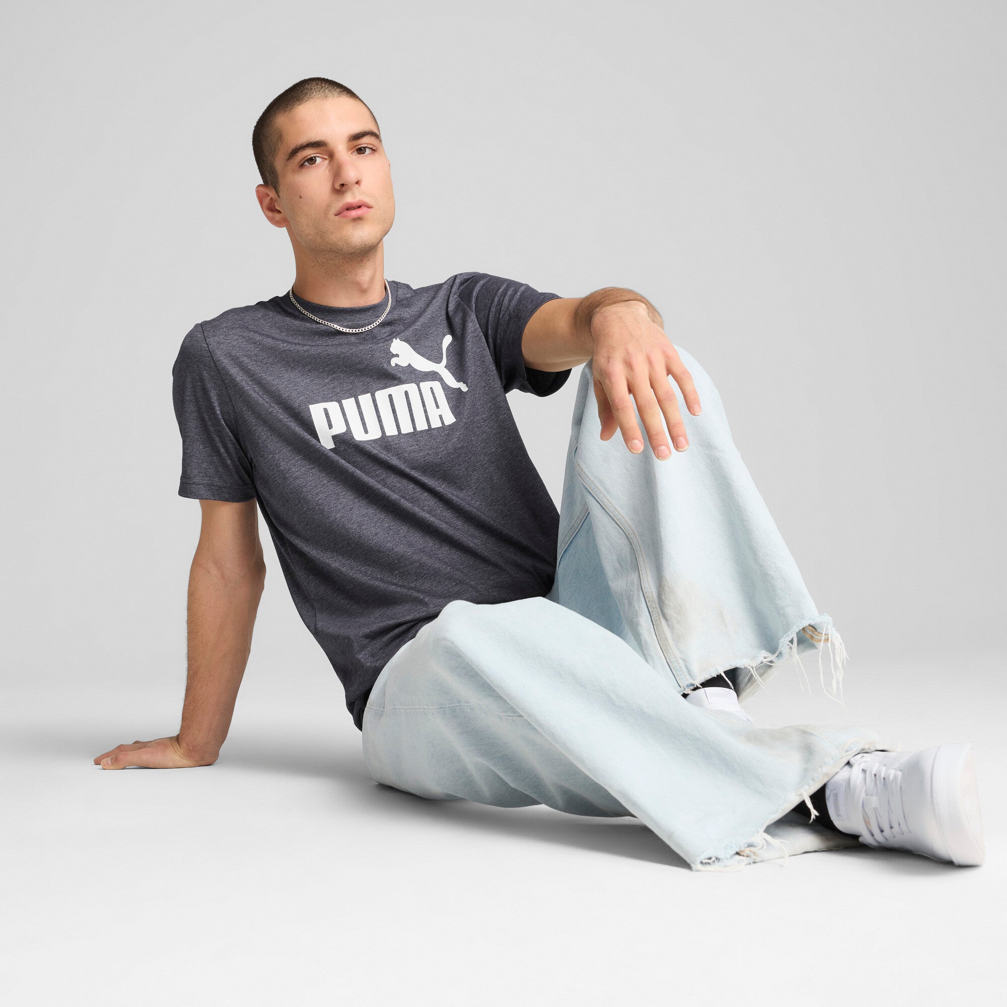 PUMA ESSENTIALS no. 1 logo heather tee in new navy - Image 3