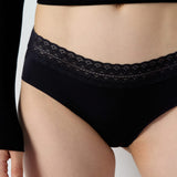 Etam invisible w24 - shorty in black