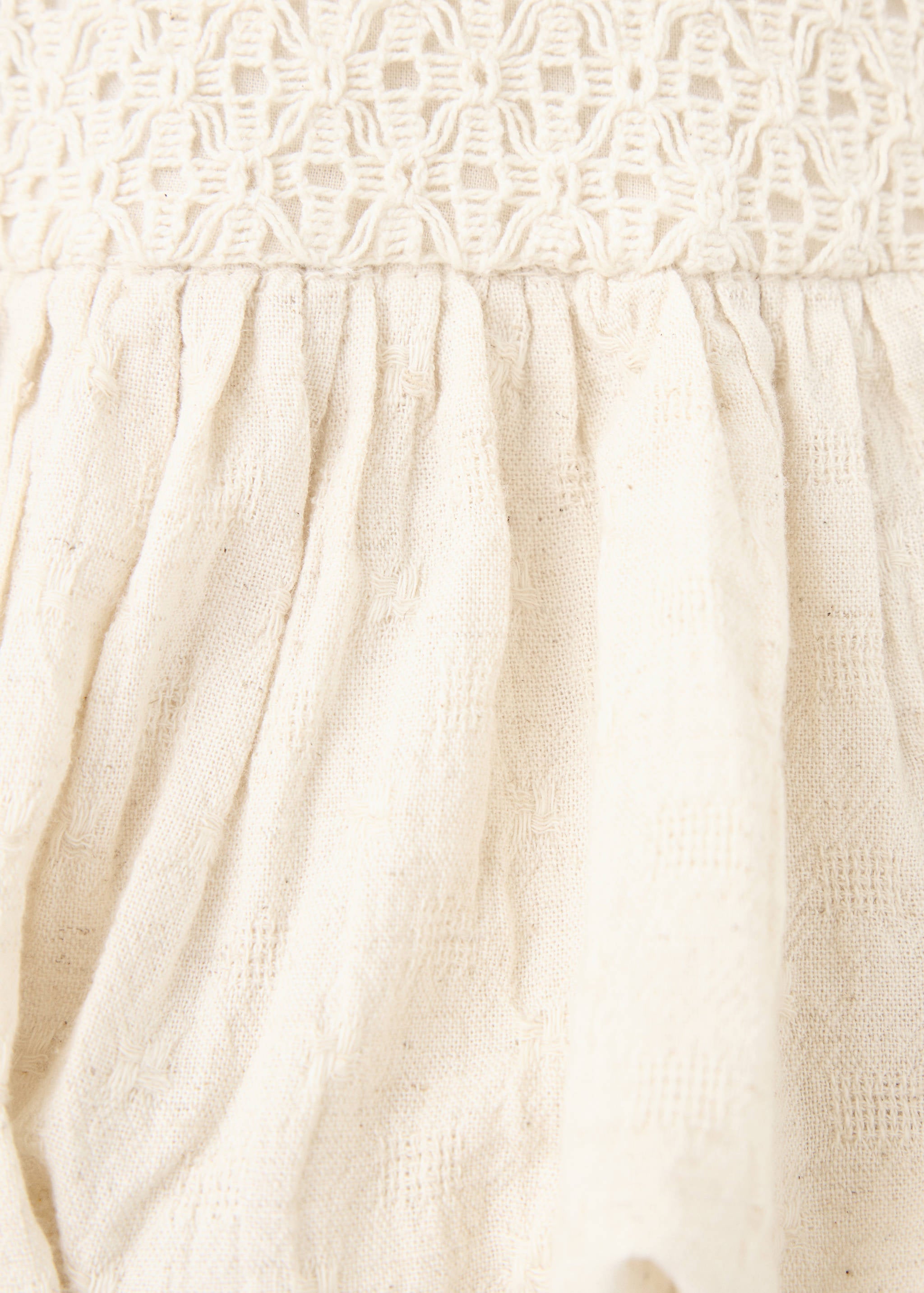 Mango blusa vineset in raw - Image 3