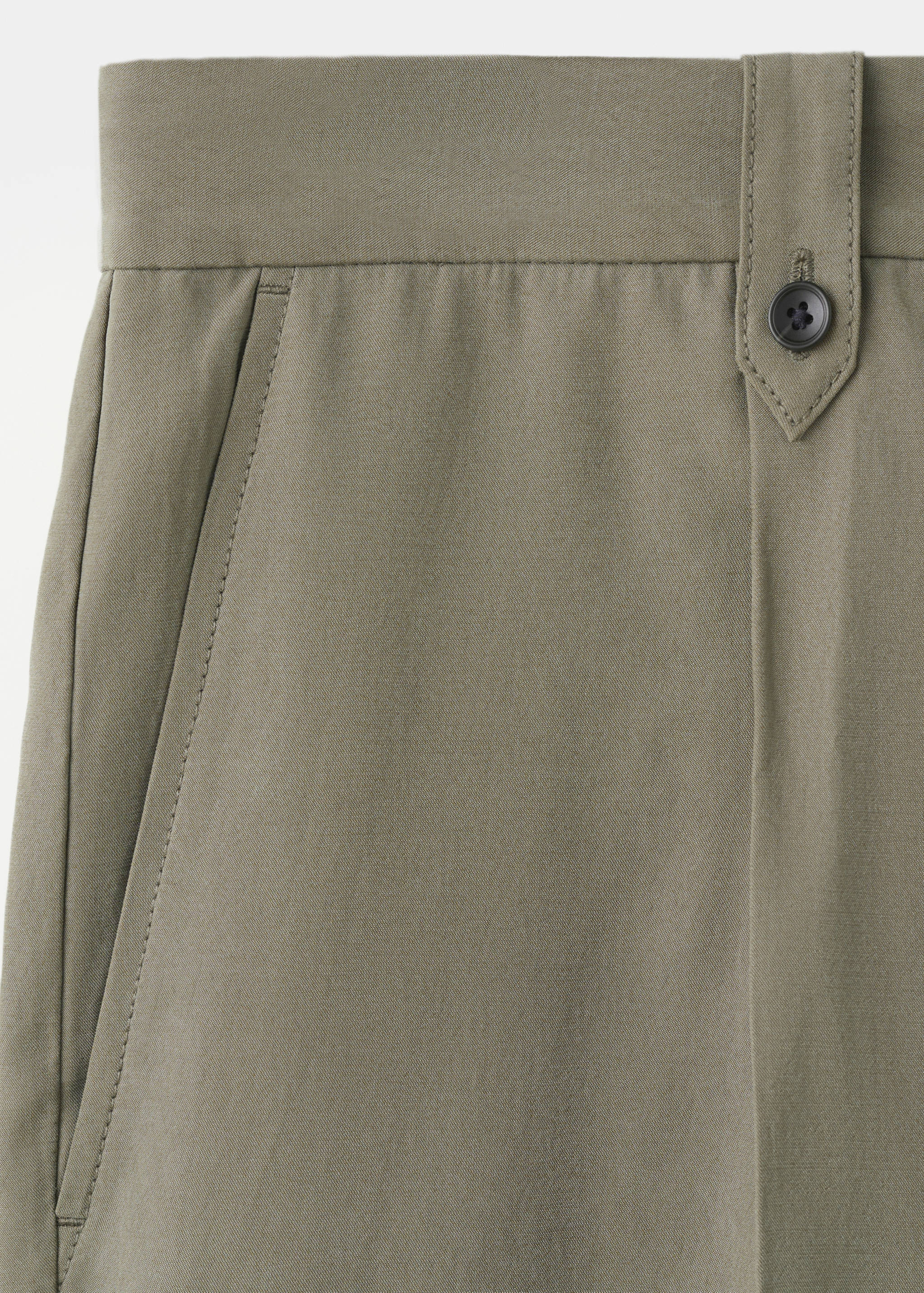 Mango short etna in color 98 - Image 3