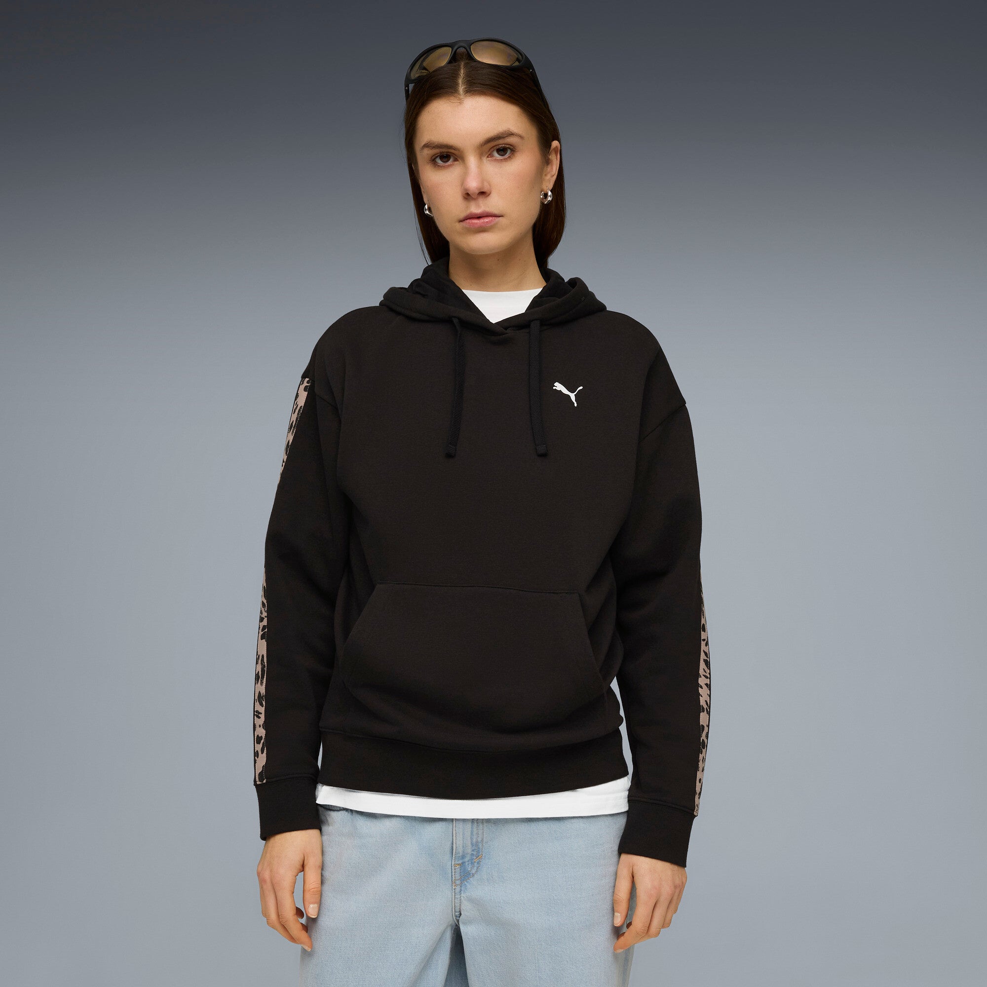 PUMA essentials graphics animal hoodie women in black - Image 3