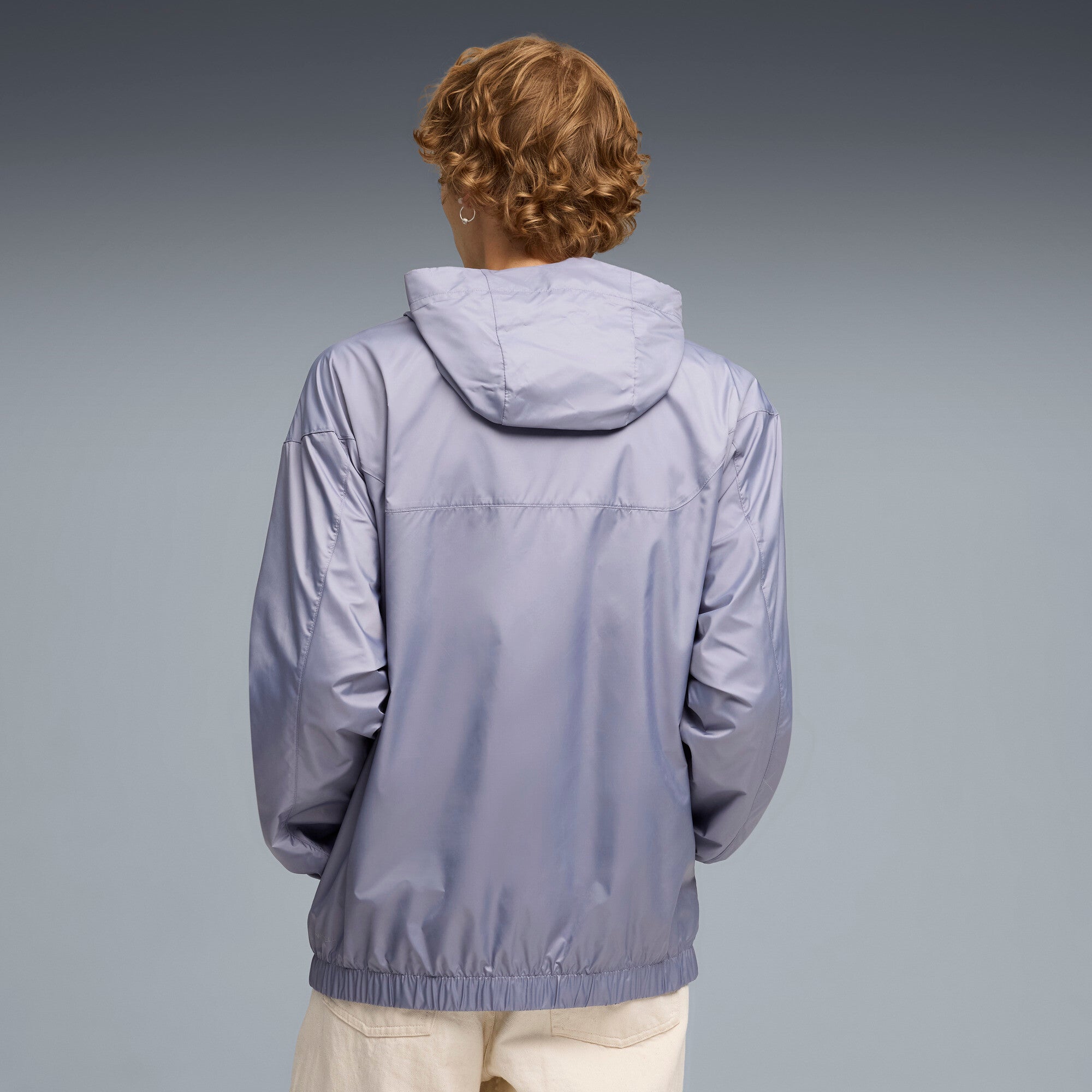 PUMA essentials relaxed windbreaker men in gray sky - Image 4