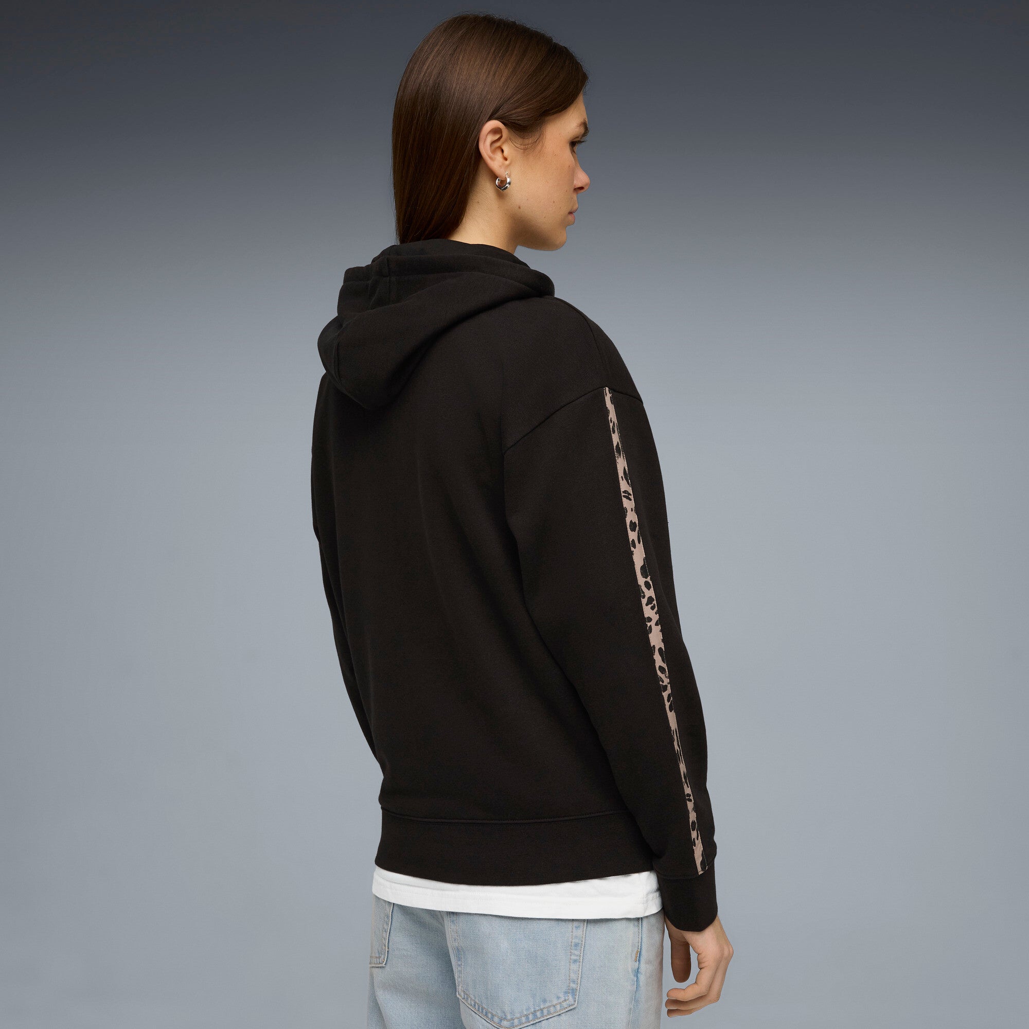 PUMA essentials graphics animal hoodie women in black - Image 4