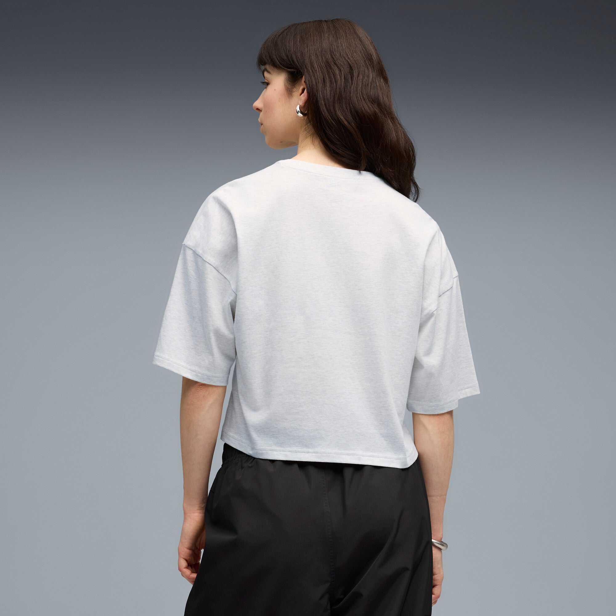 PUMA WARDROBE essentials oversized short tee women in white glow heather - Image 4