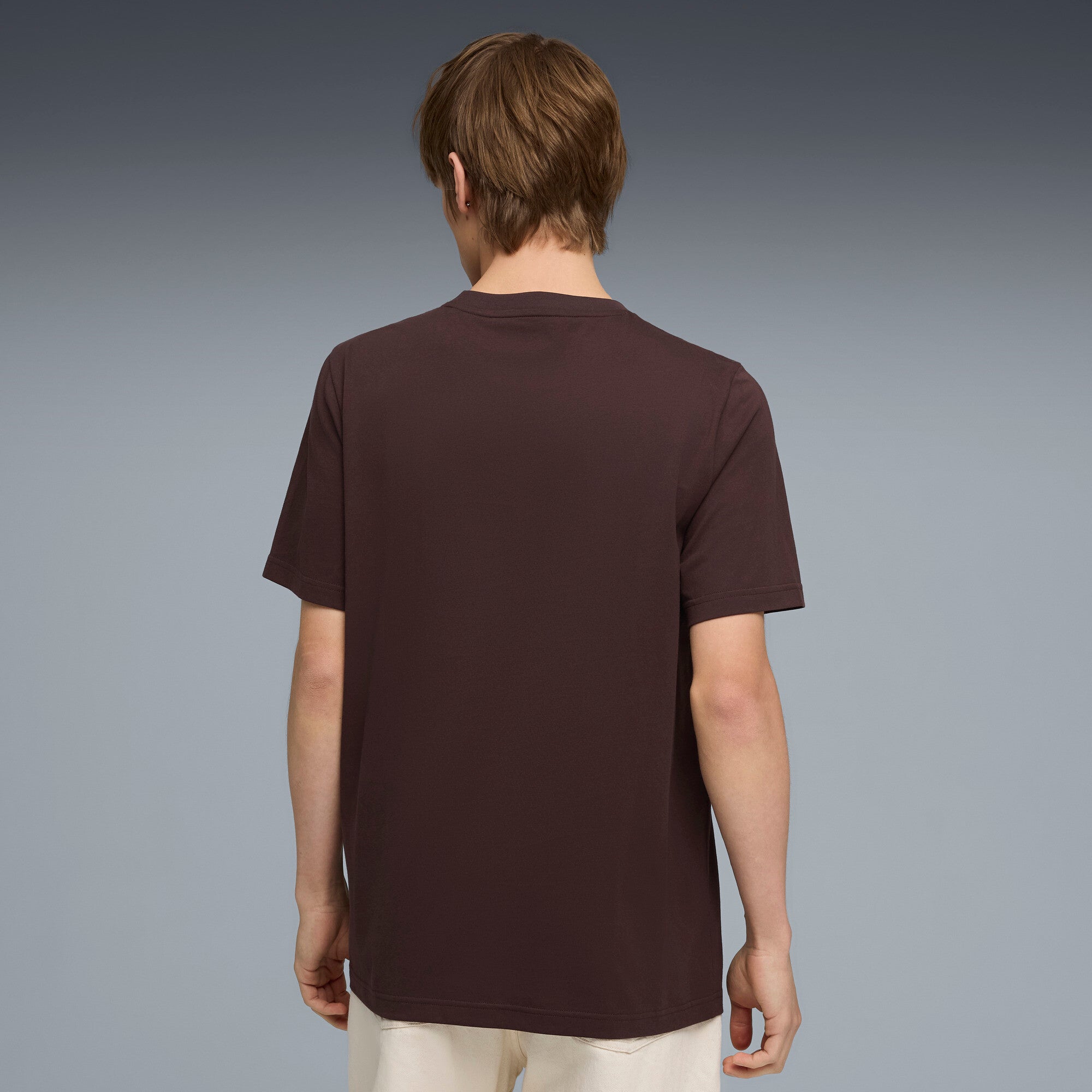 PUMA essentials small No.1 logo tee men in chocolate brown - Image 4