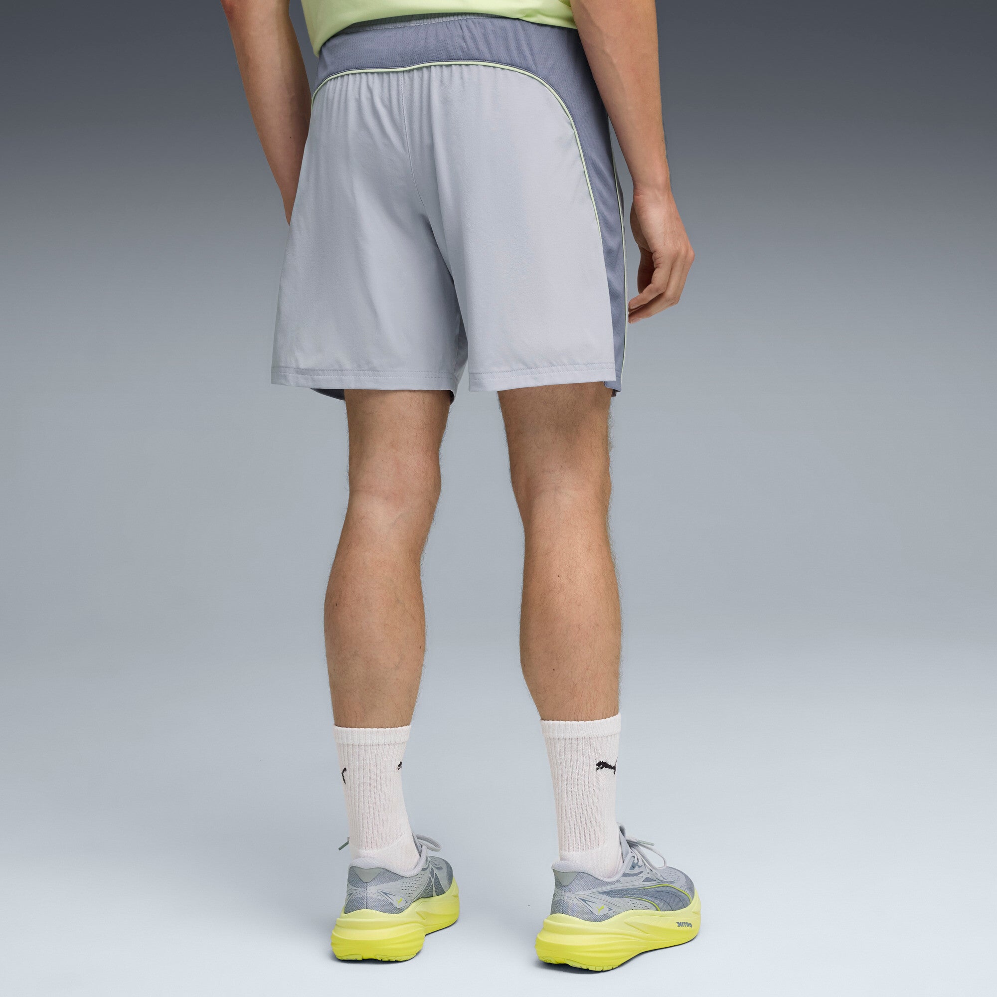 PUMA VELOCITY 7" running shorts men in vibrant silver - Image 4