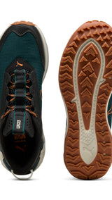 PUMA Extend lite trail running shoes in green terrain - Image 4