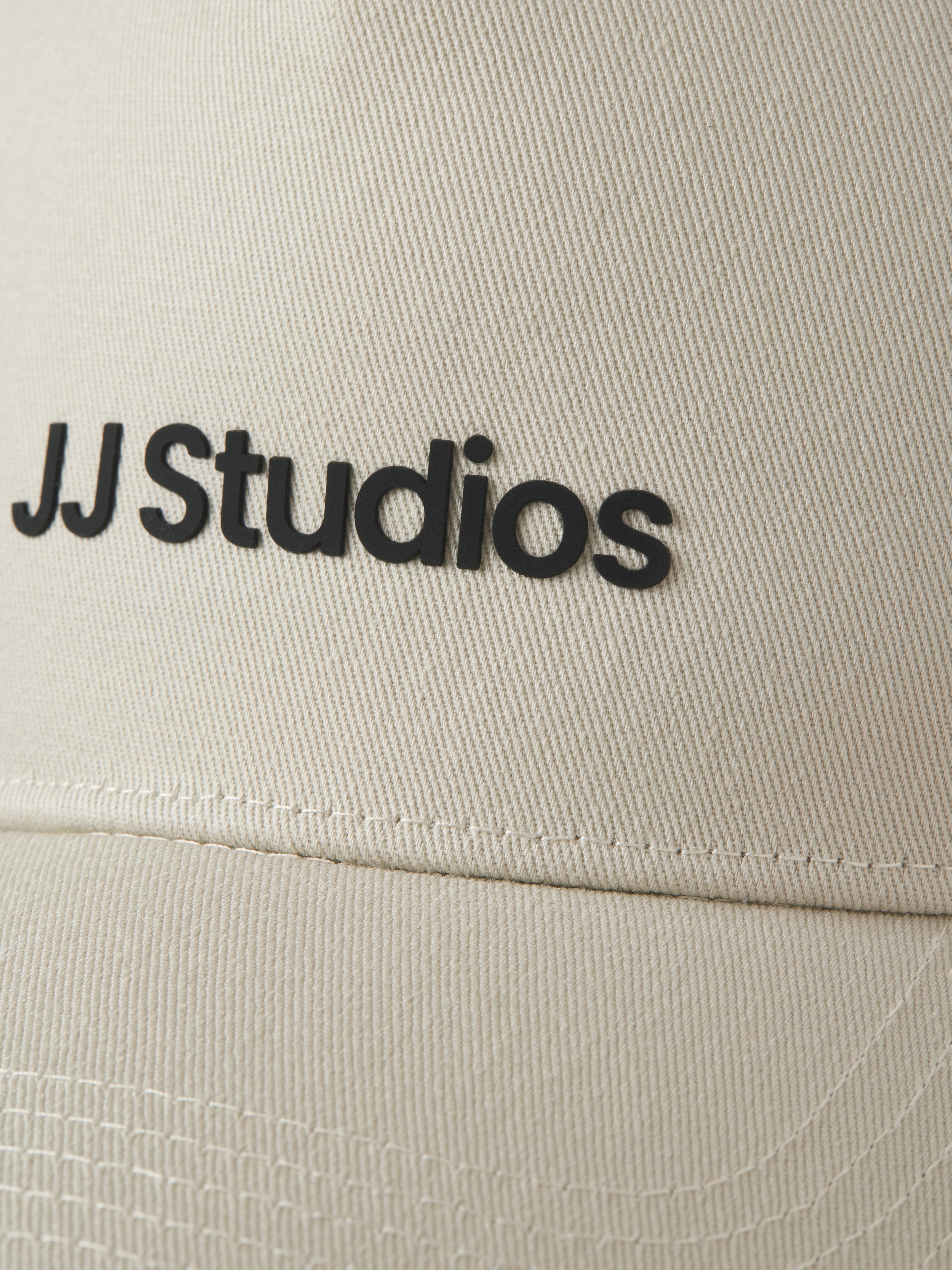 JACK & JONES JACBASE soho cap in moonbeam - Image 4