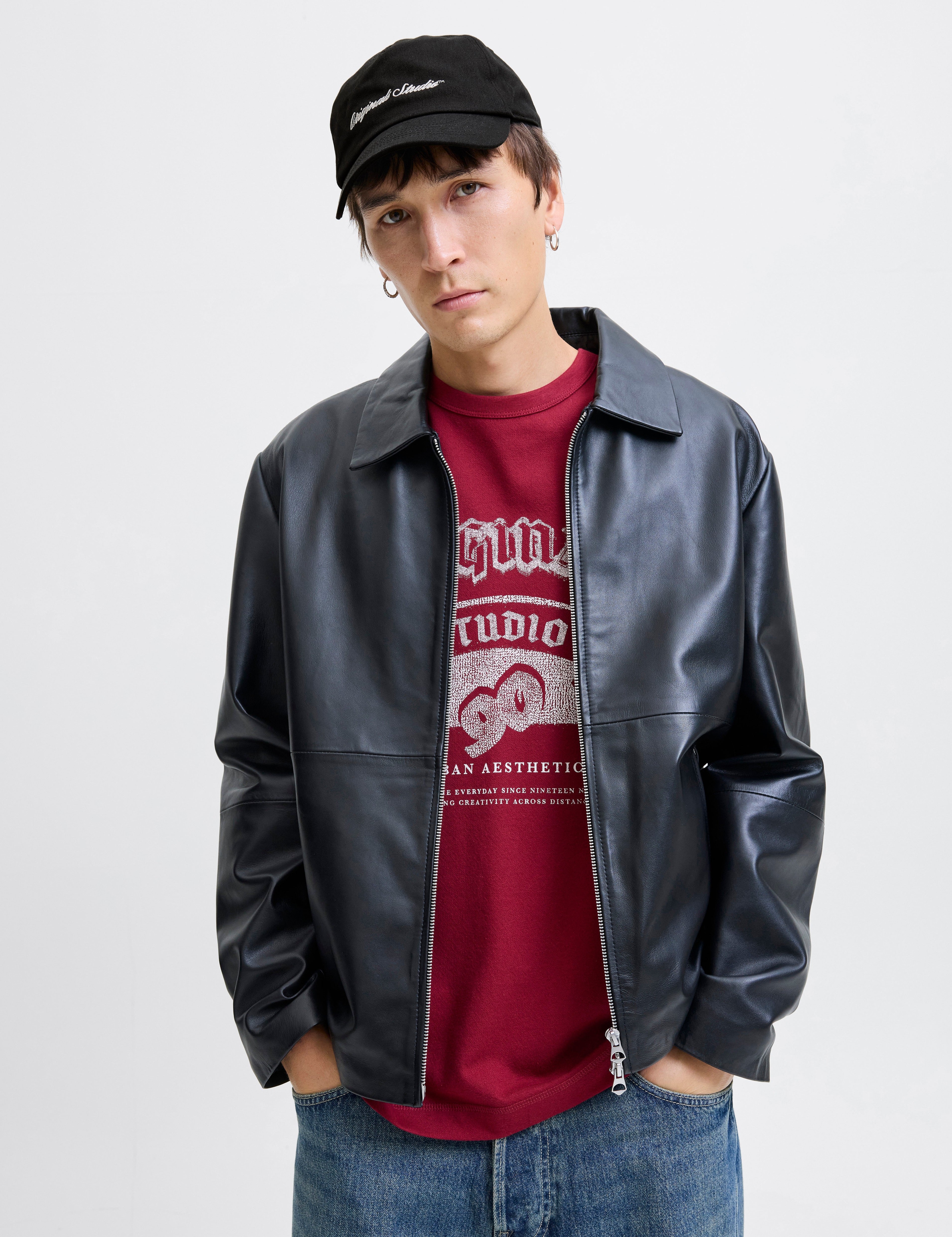 JACK & JONES JACFRAME norrebro cap in black - Image 1