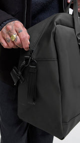 JACK & JONES JACOAKBAY duffelbag in black - Image 8