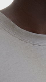 JACK & JONES JCOCNZAMSTERDAM branding t-shirt in gray flannel - Image 6