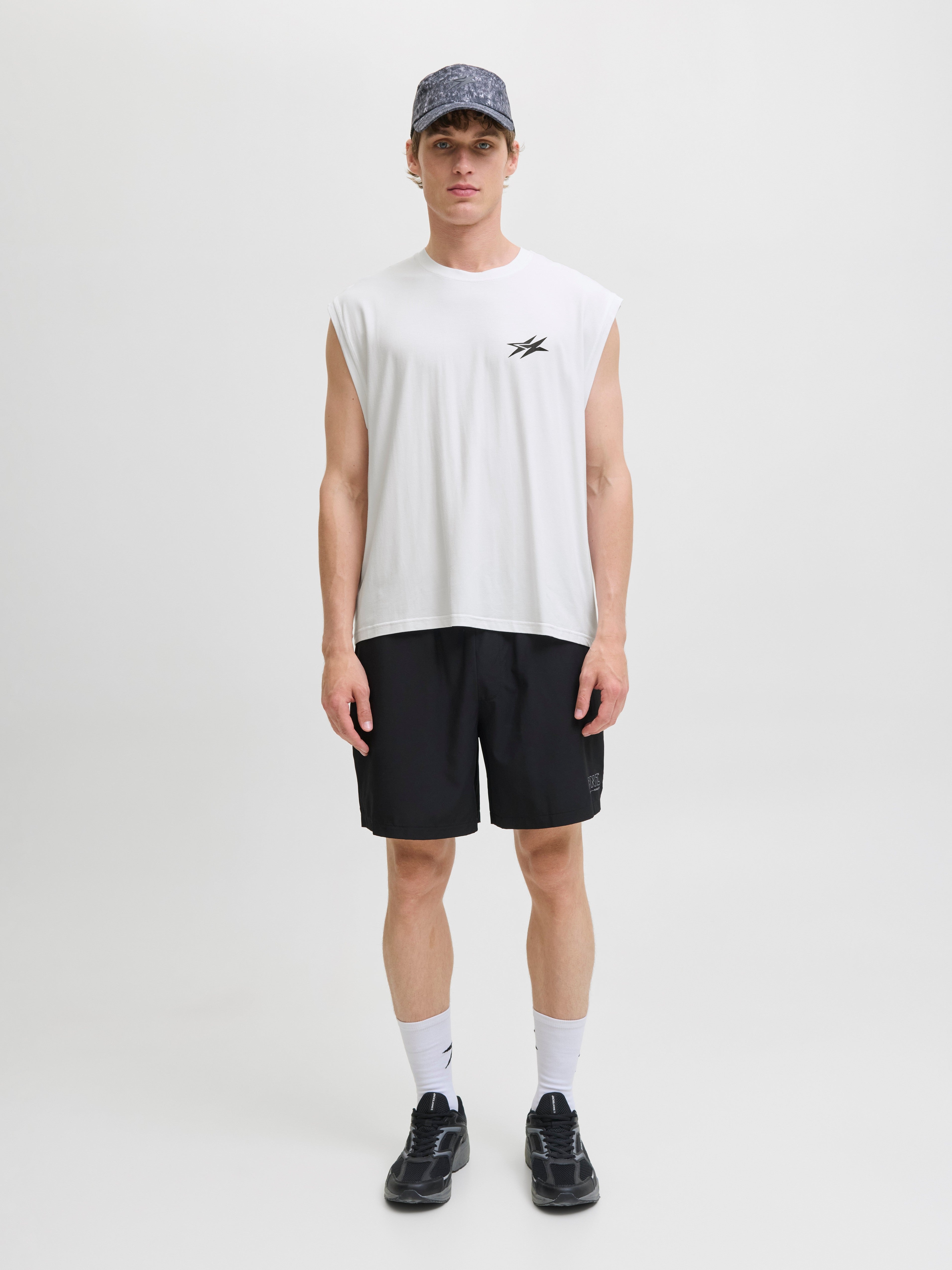 JACK & JONES JCOCNZ berlin tank top in bright white - Image 5