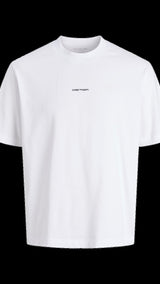 JACK & JONES JCOCOVER script back tee crew neck in bright white - Image 3