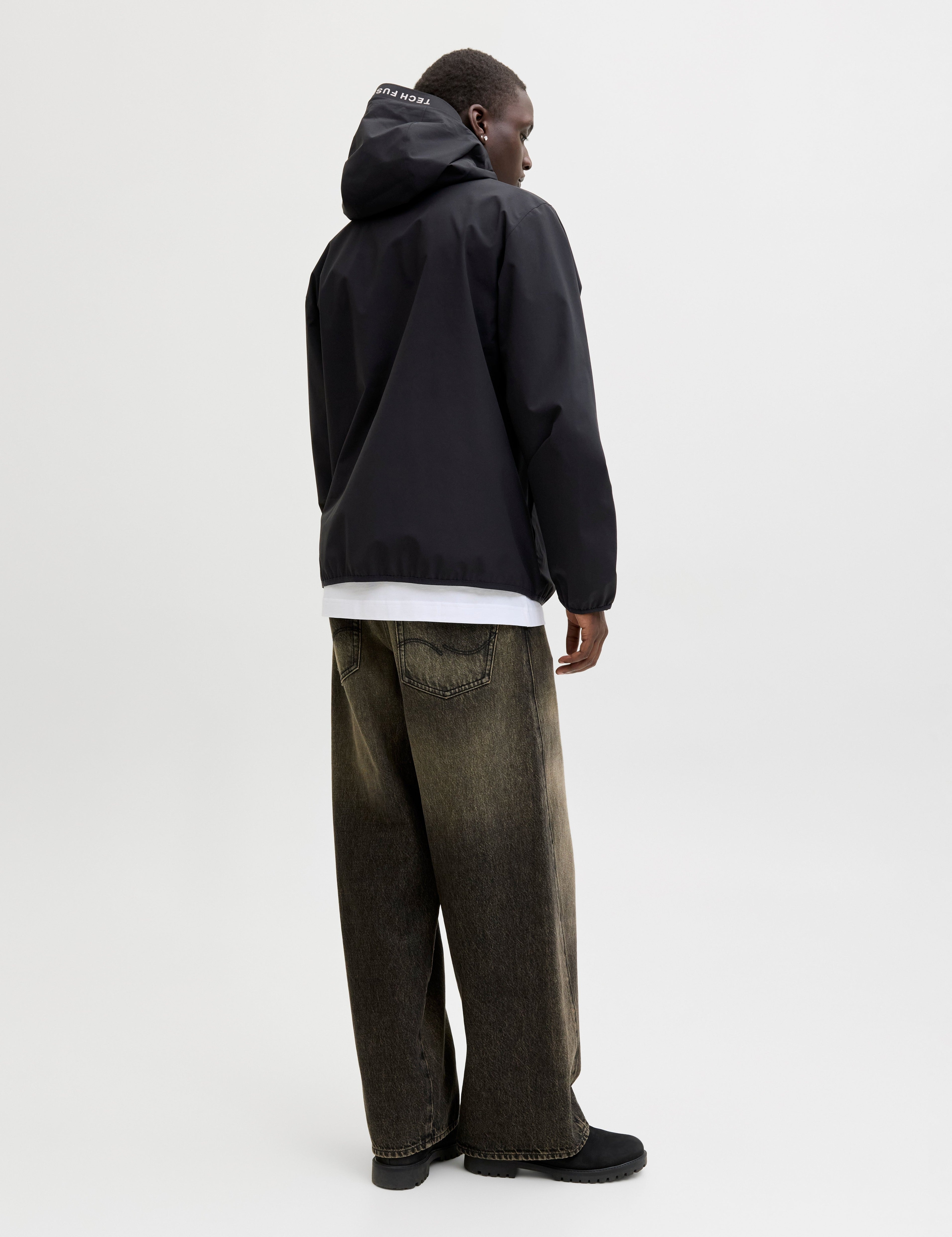JACK & JONES JCOFUSION technical jacket in black - Image 2