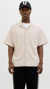 JACK & JONES JCOHORIZON plisse resort shirt in moonbeam - Image 1