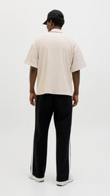 JACK & JONES JCOHORIZON plisse resort shirt in moonbeam - Image 2