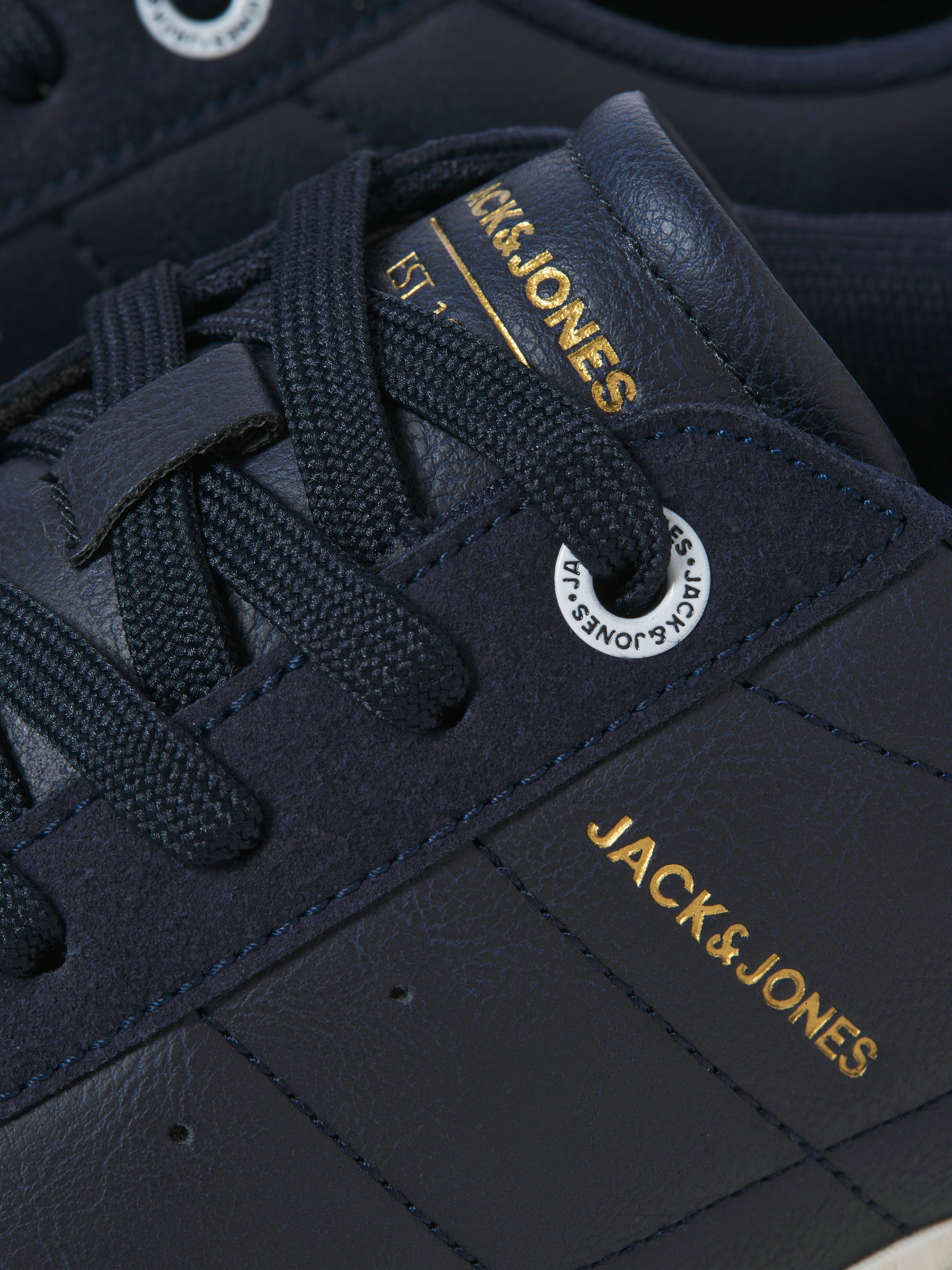 JACK & JONES JFWKLEEN pu combo sneaker in black mono - Image 8