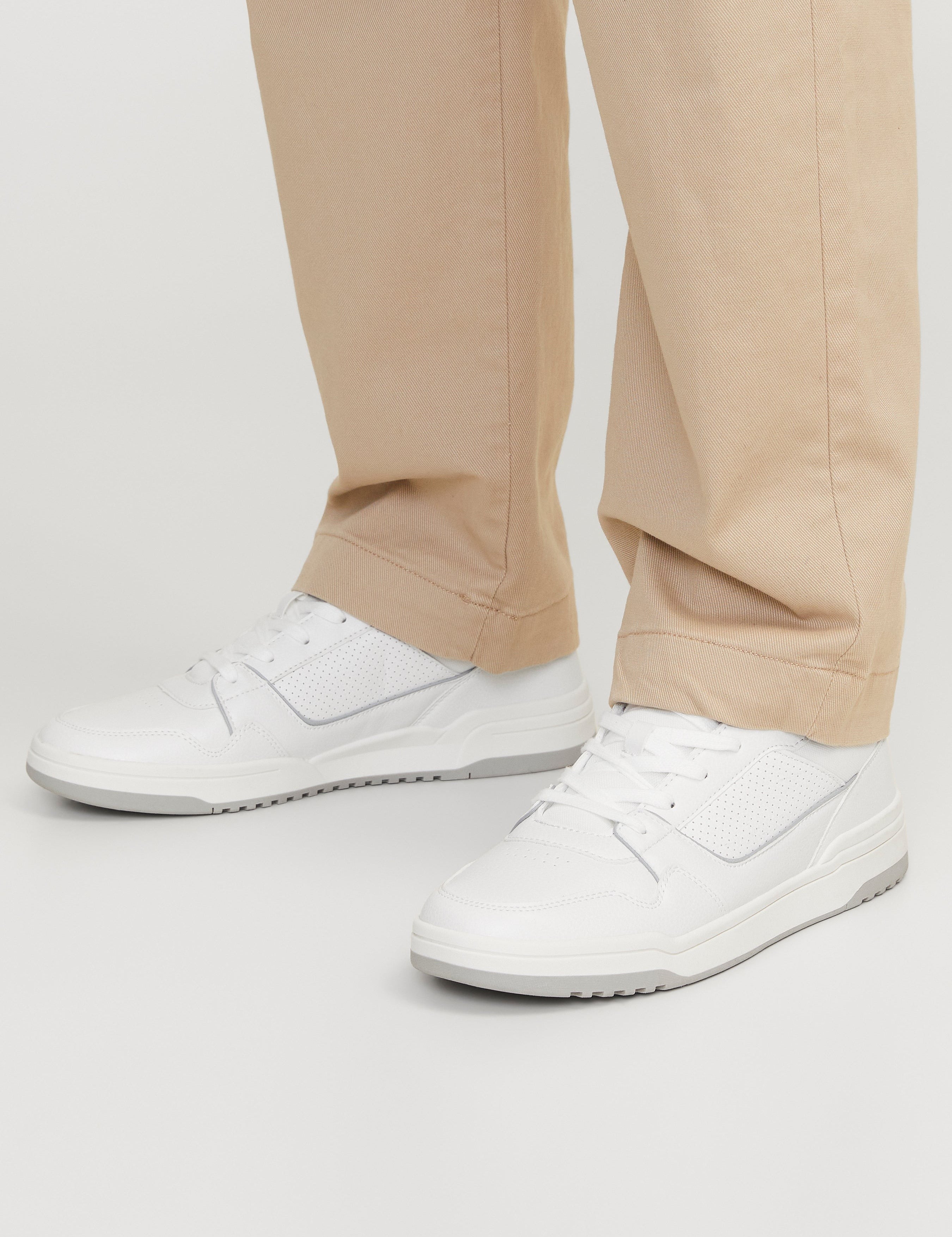 JACK & JONES JFWLONDON pu in white - Image 1