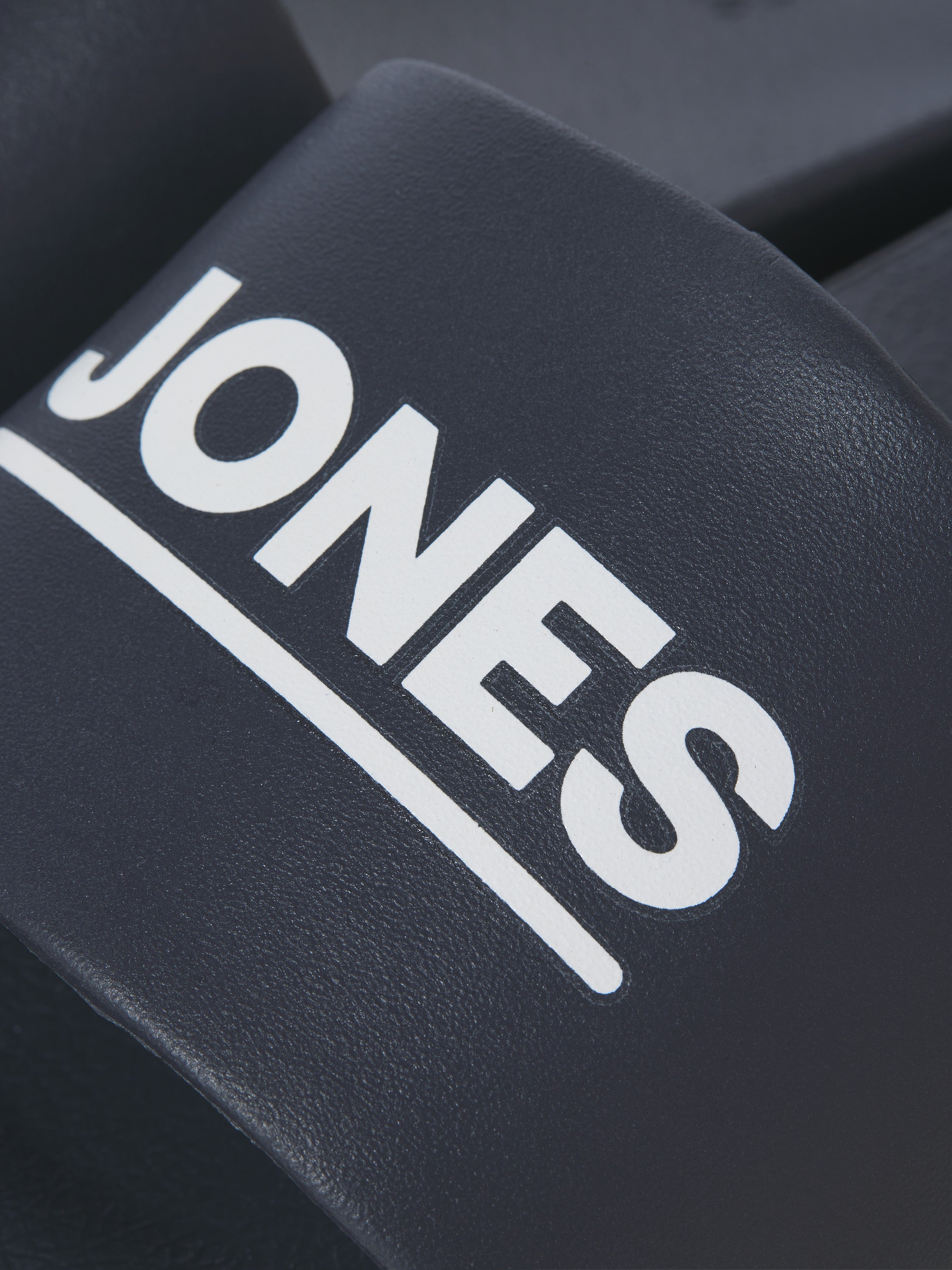 JACK & JONES JFWOLLIE slider in anthracite - Image 8