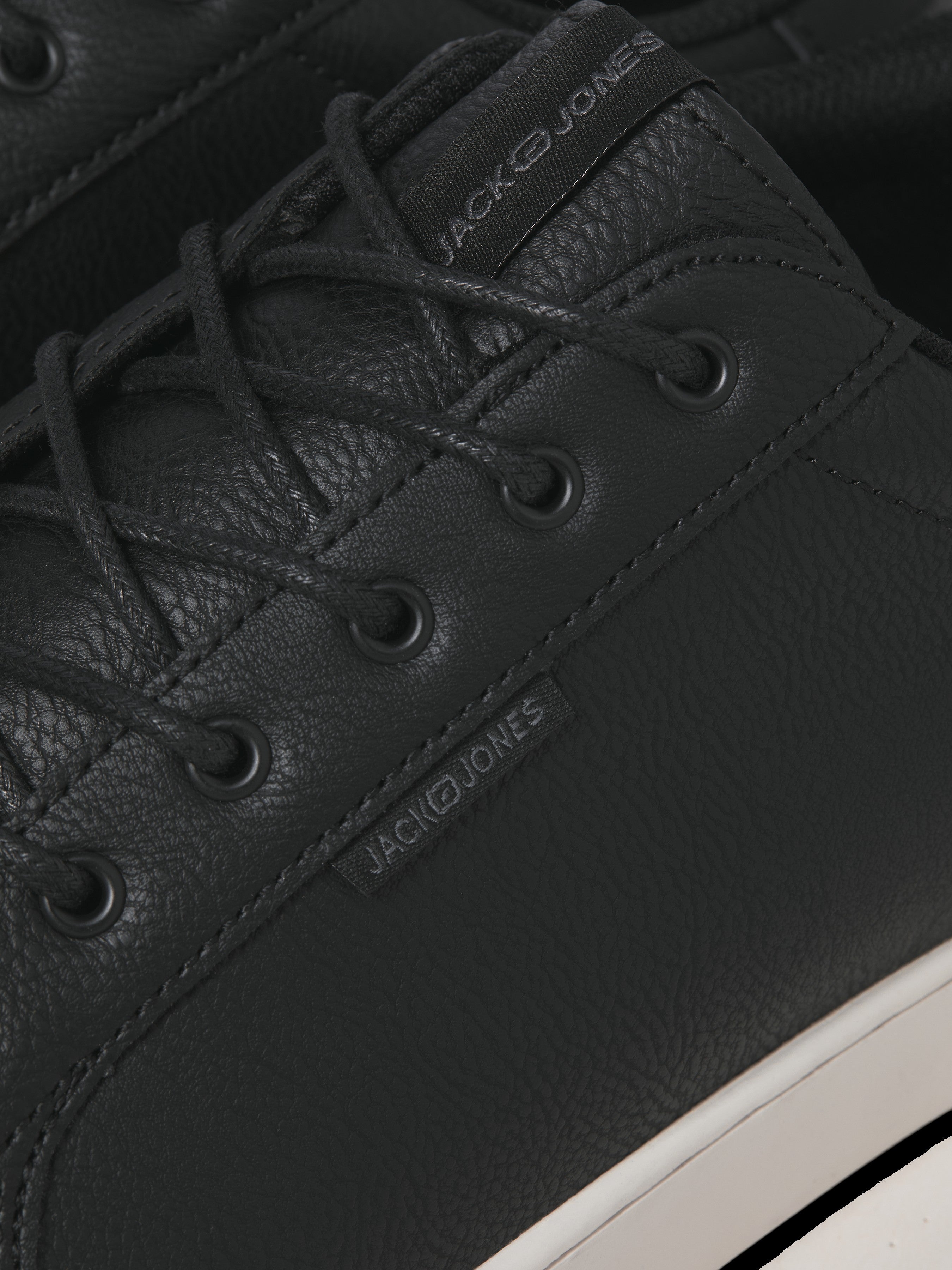 JACK & JONES JFWTRENT anthracite in anthracite - Image 8