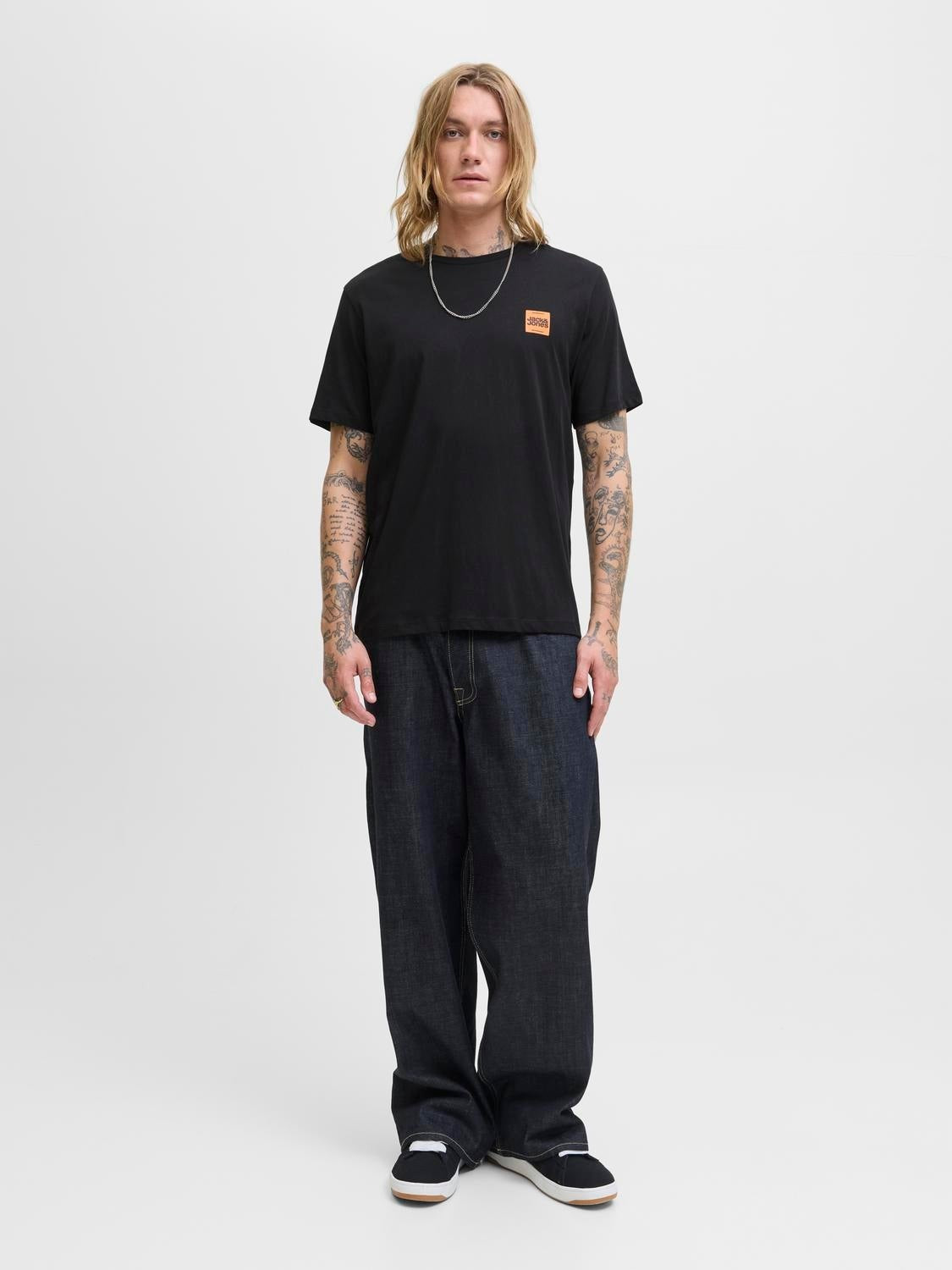 JACK & JONES JJBRANDY tee crew neck in black - Image 4