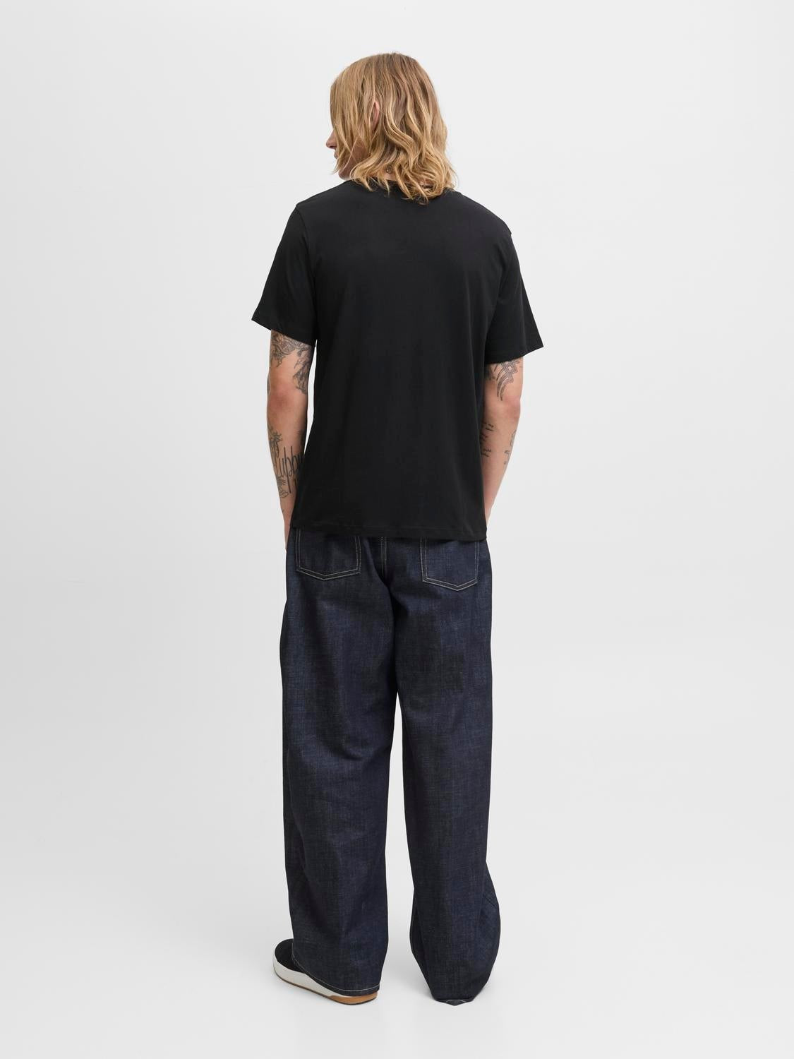 JACK & JONES JJBRANDY tee crew neck in black - Image 2