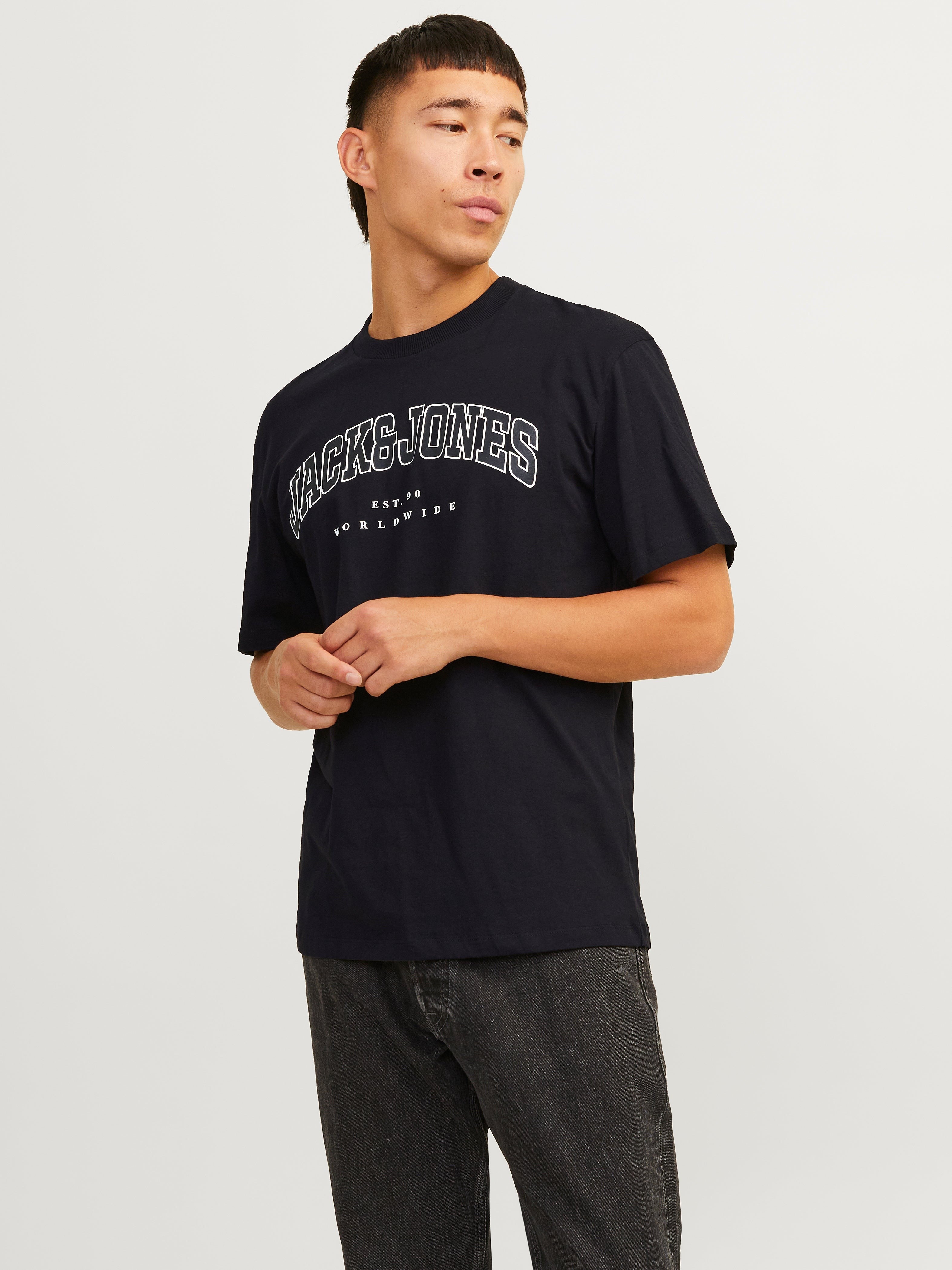 JACK & JONES JJECALEB varsity tee o-neck in black - Image 1