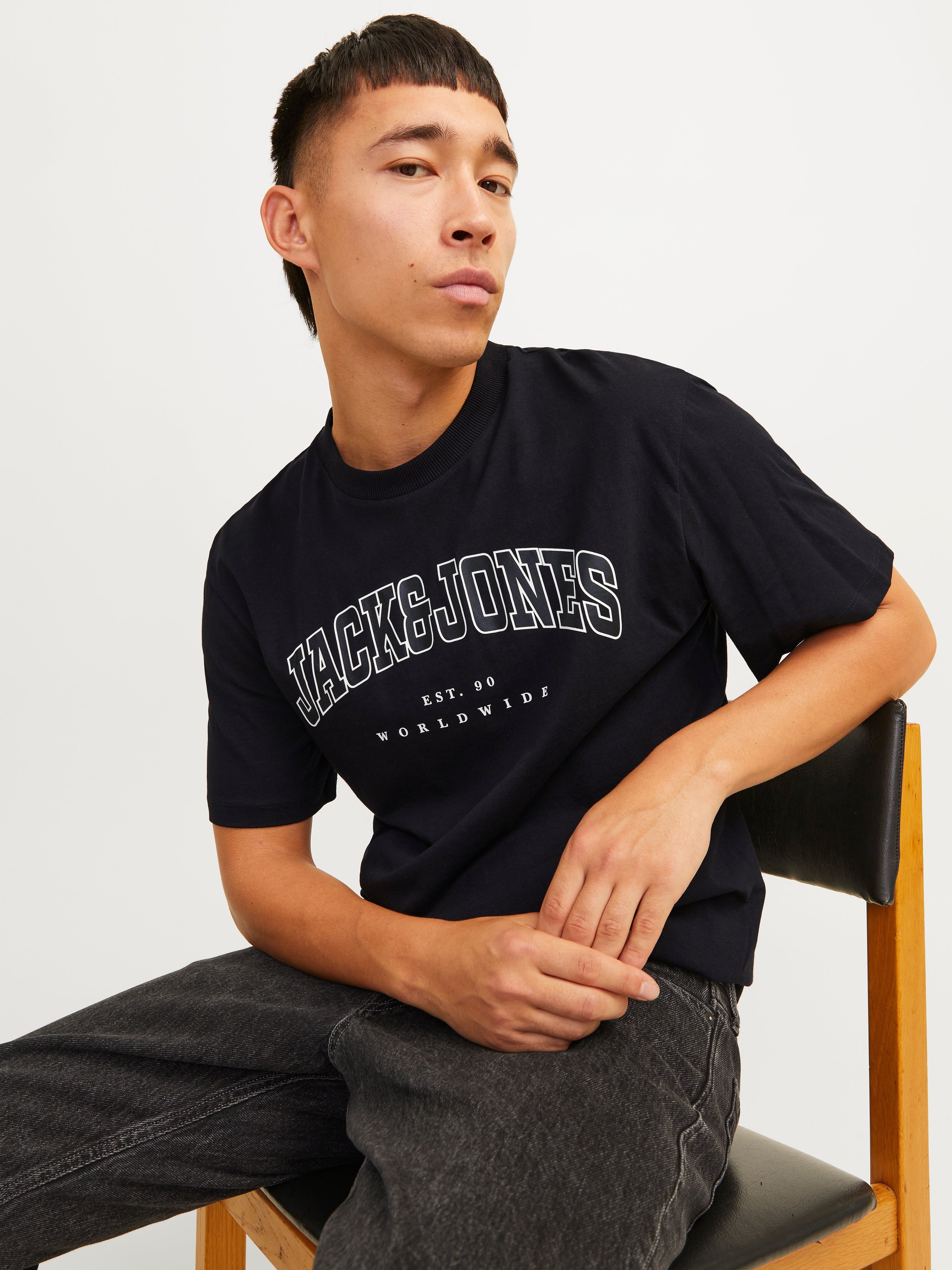 JACK & JONES JJECALEB varsity tee o-neck in black - Image 7