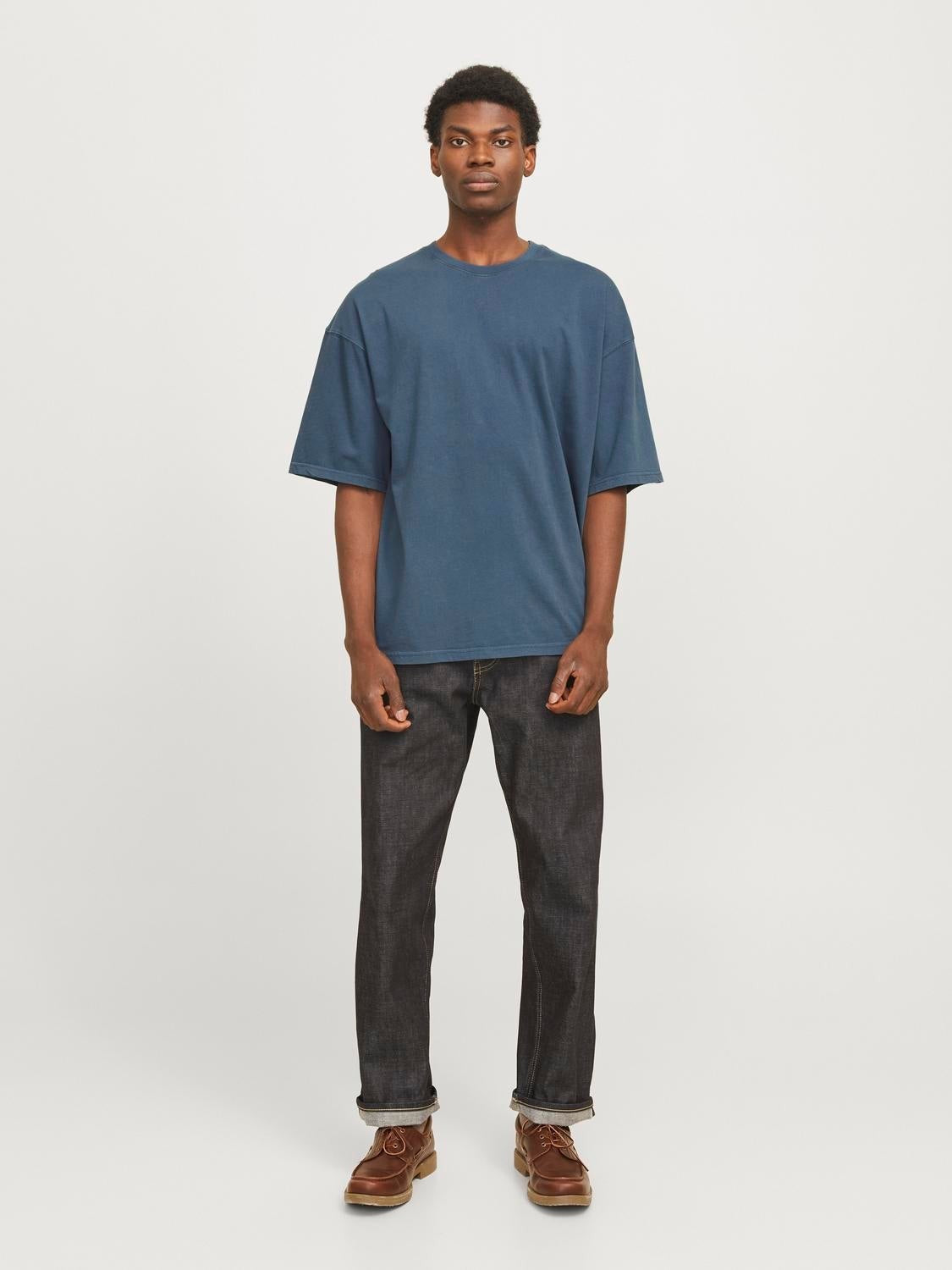JACK & JONES JJECHARGE faded tee o-neck in mood indigo - Image 4