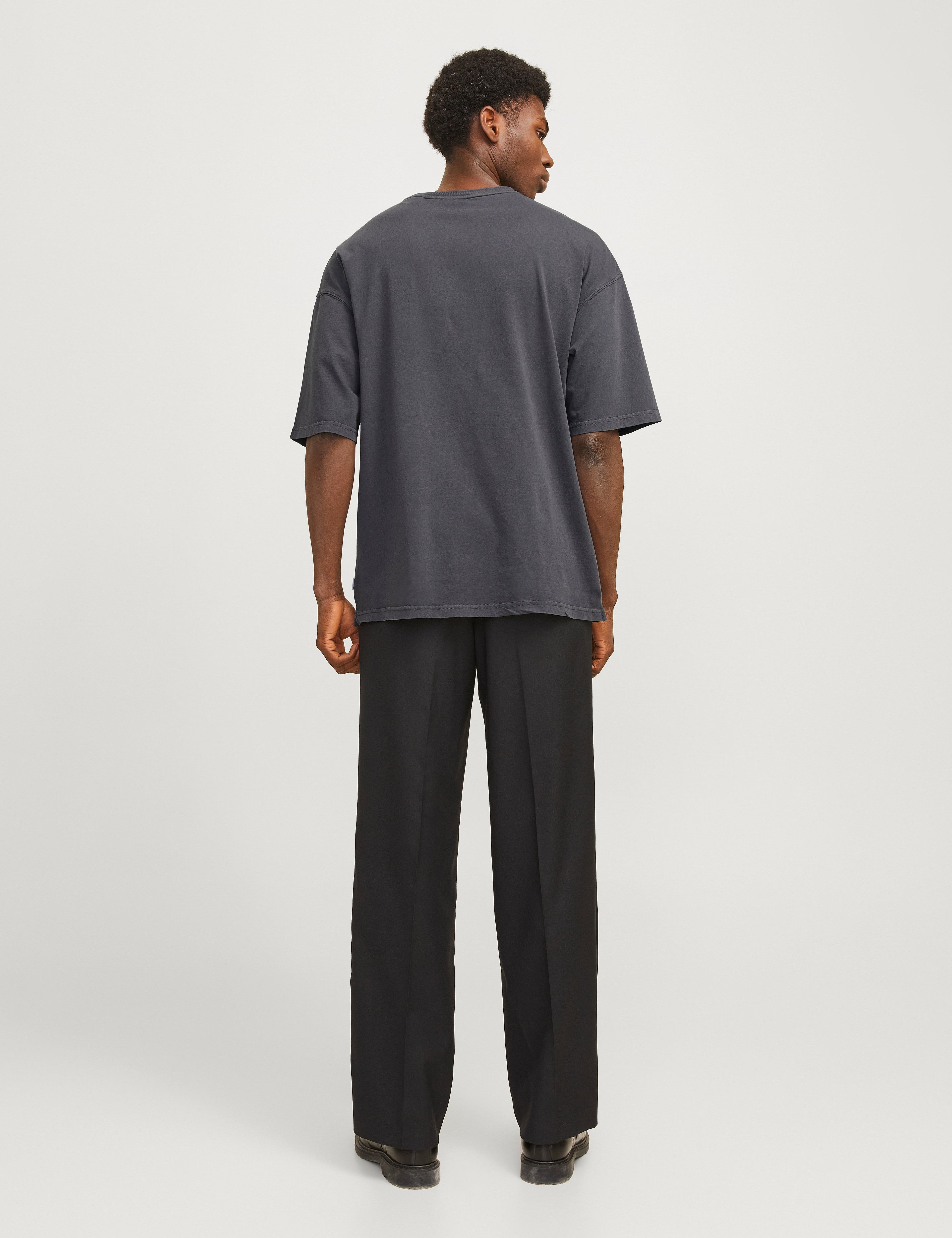 JACK & JONES JJECHARGE faded tee o-neck in castlerock - Image 2