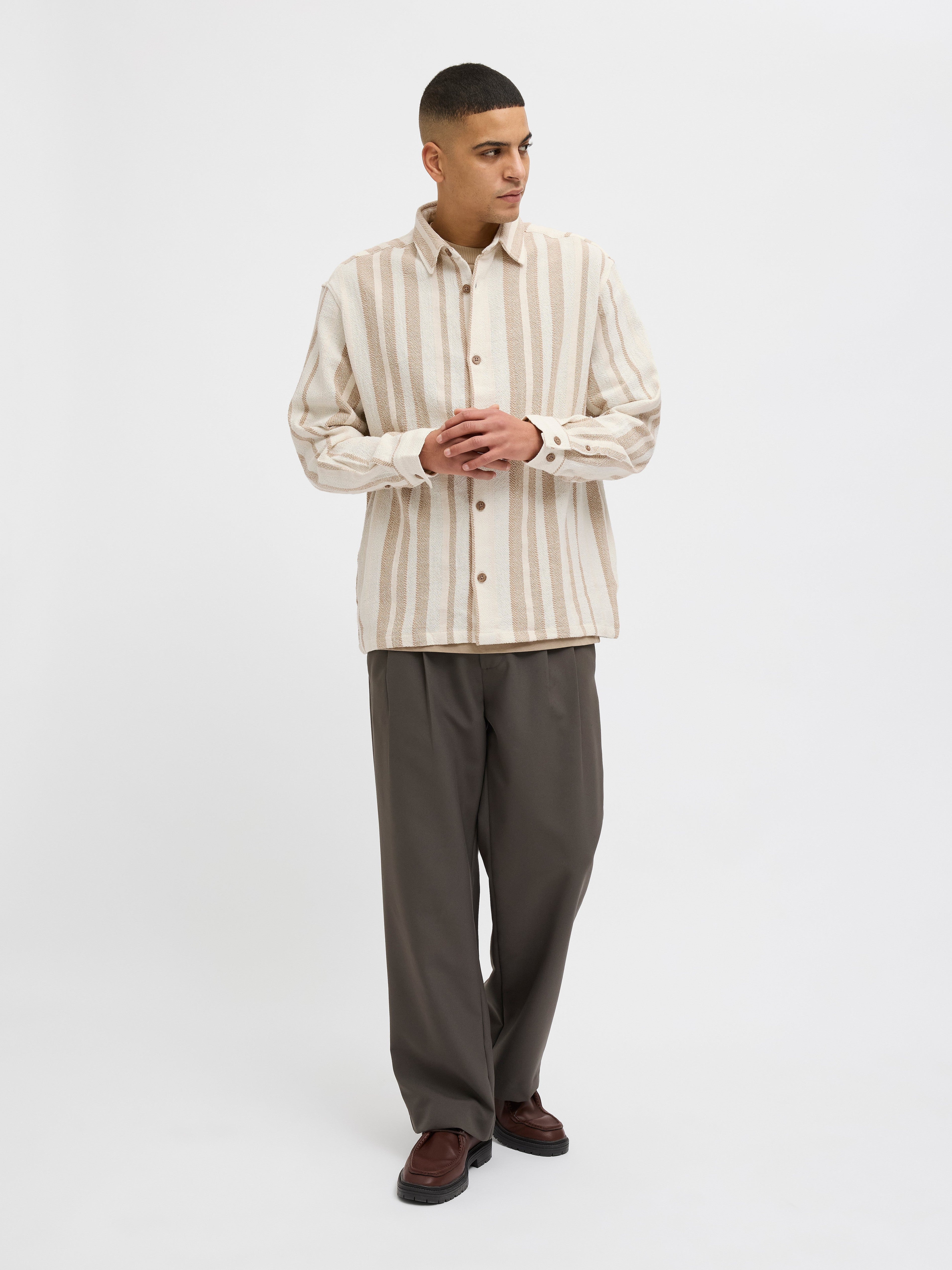 JACK & JONES JJECHARGE overshirt in white - Image 4