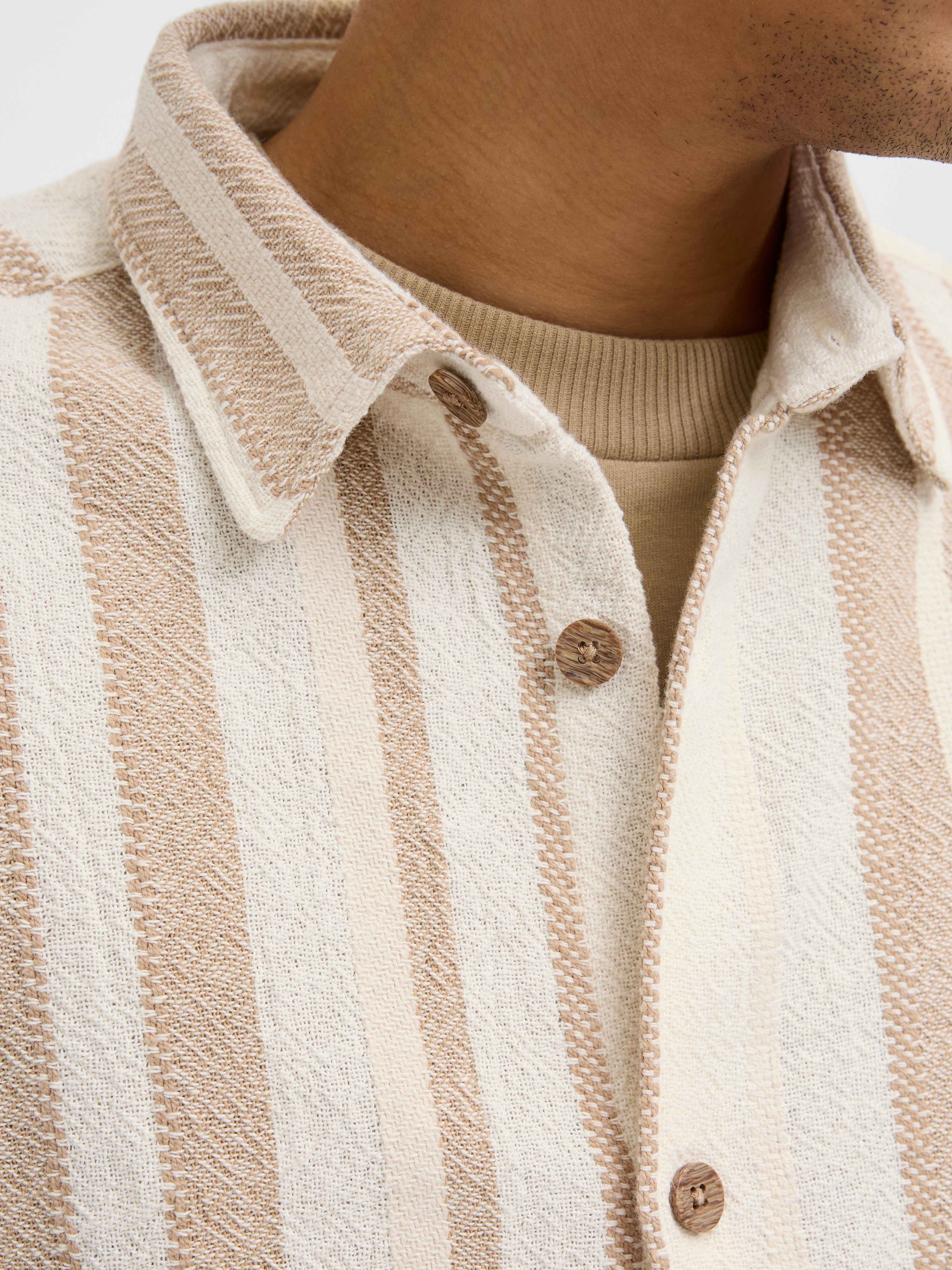 JACK & JONES JJECHARGE overshirt in white - Image 6