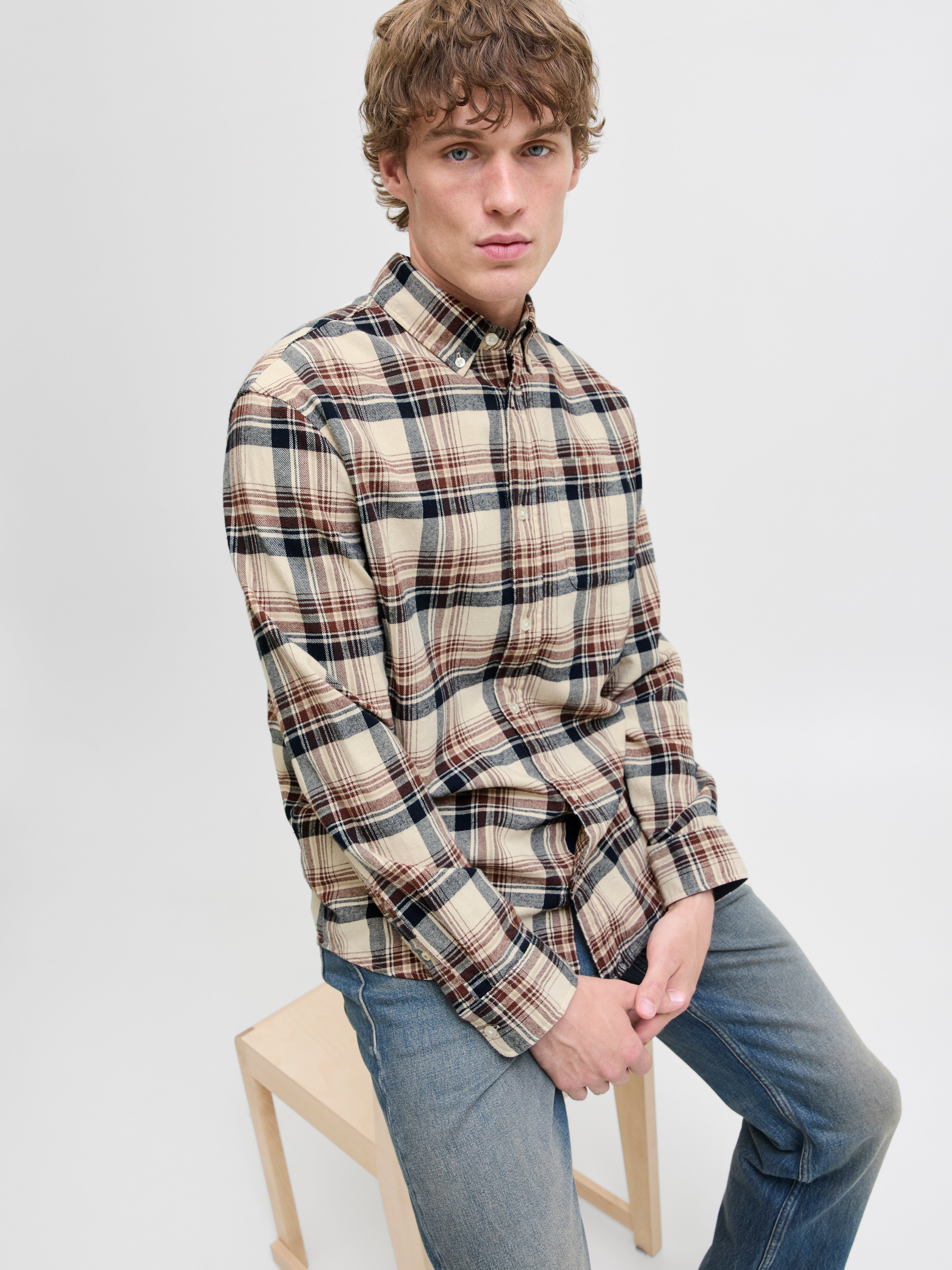 JACK & JONES JJECLASSIC flannel check shirt in antique white - Image 7