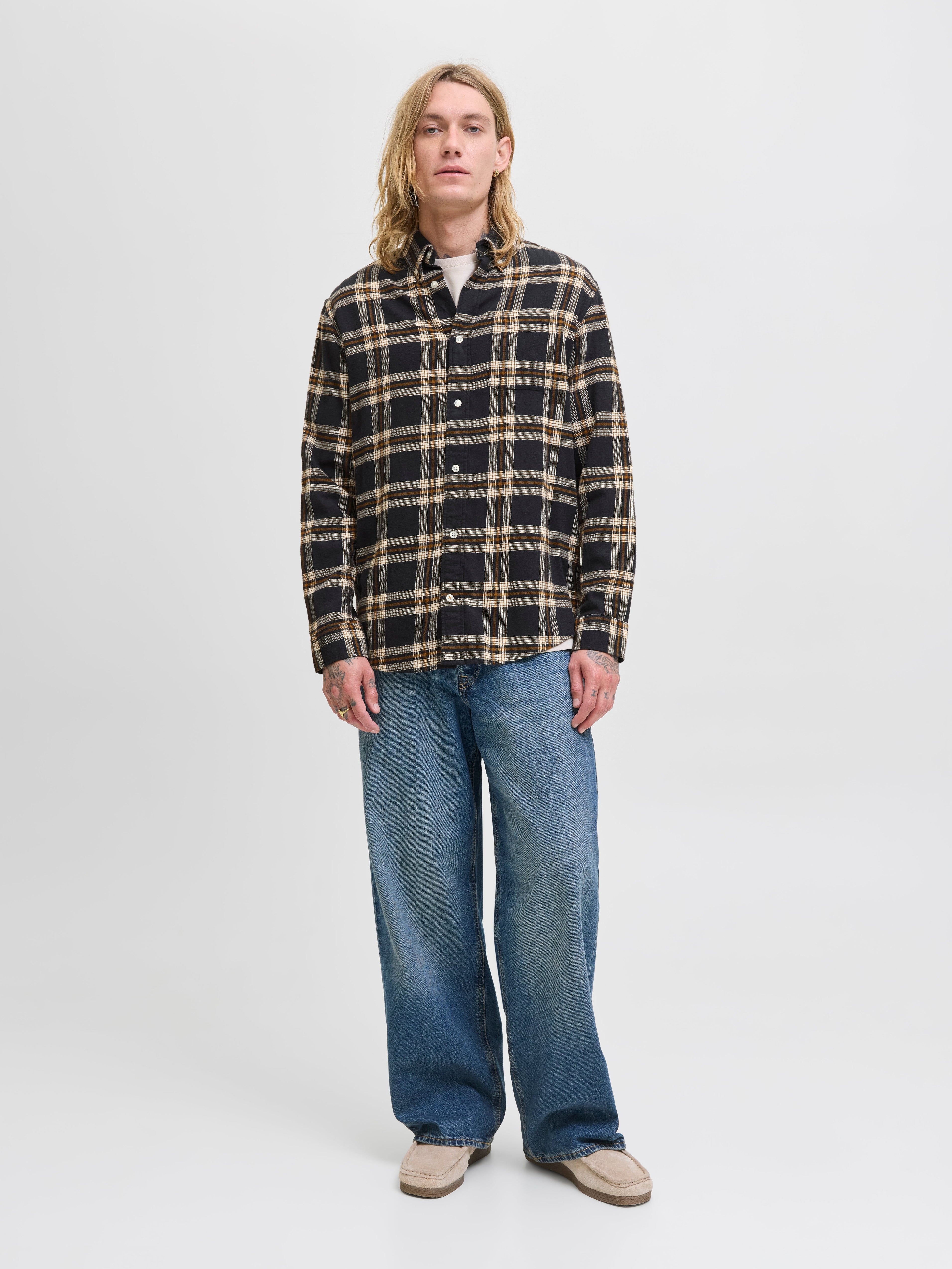 JACK & JONES JJECLASSIC flannel check shirt in black - Image 4