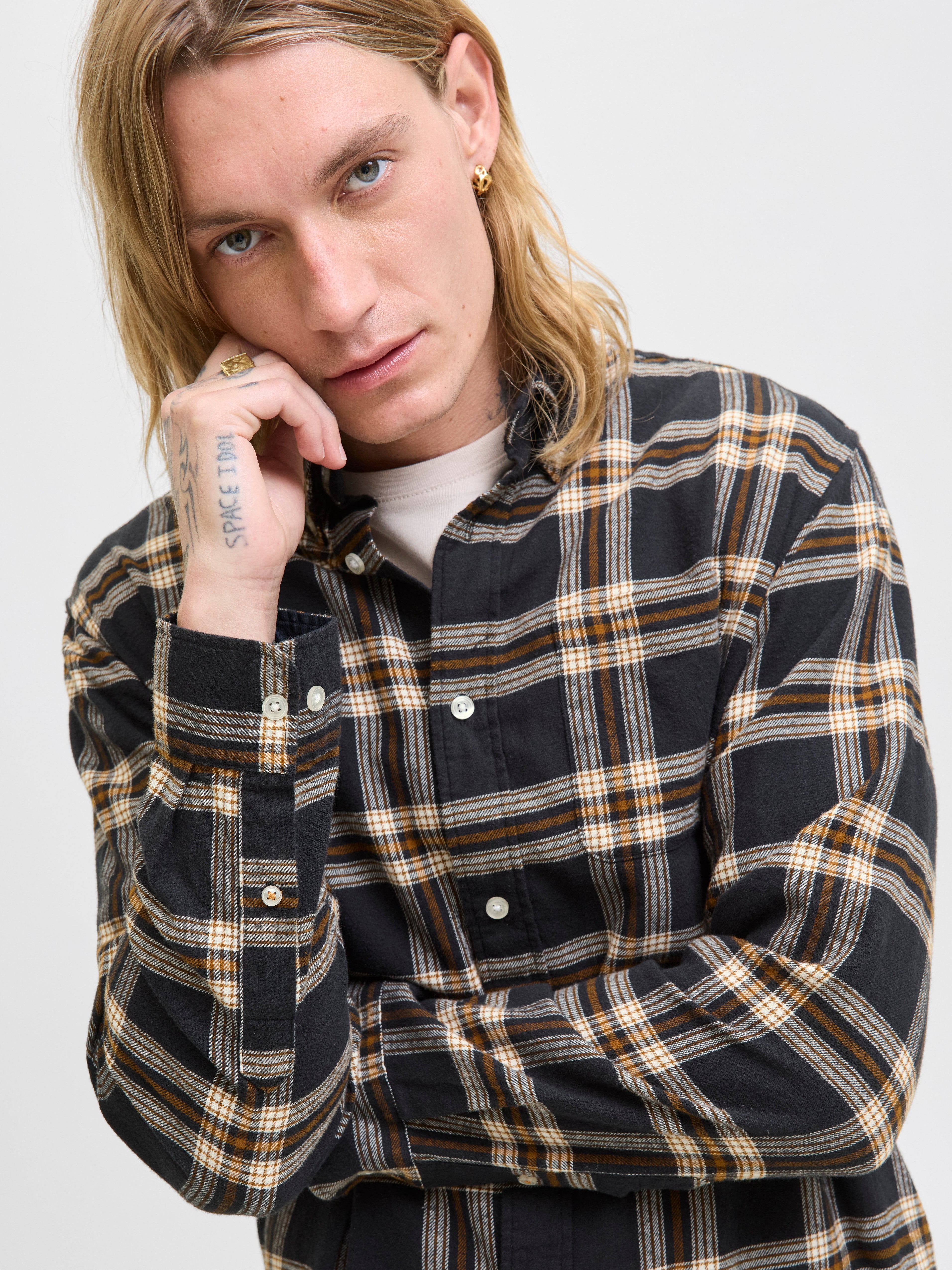 JACK & JONES JJECLASSIC flannel check shirt in black - Image 7
