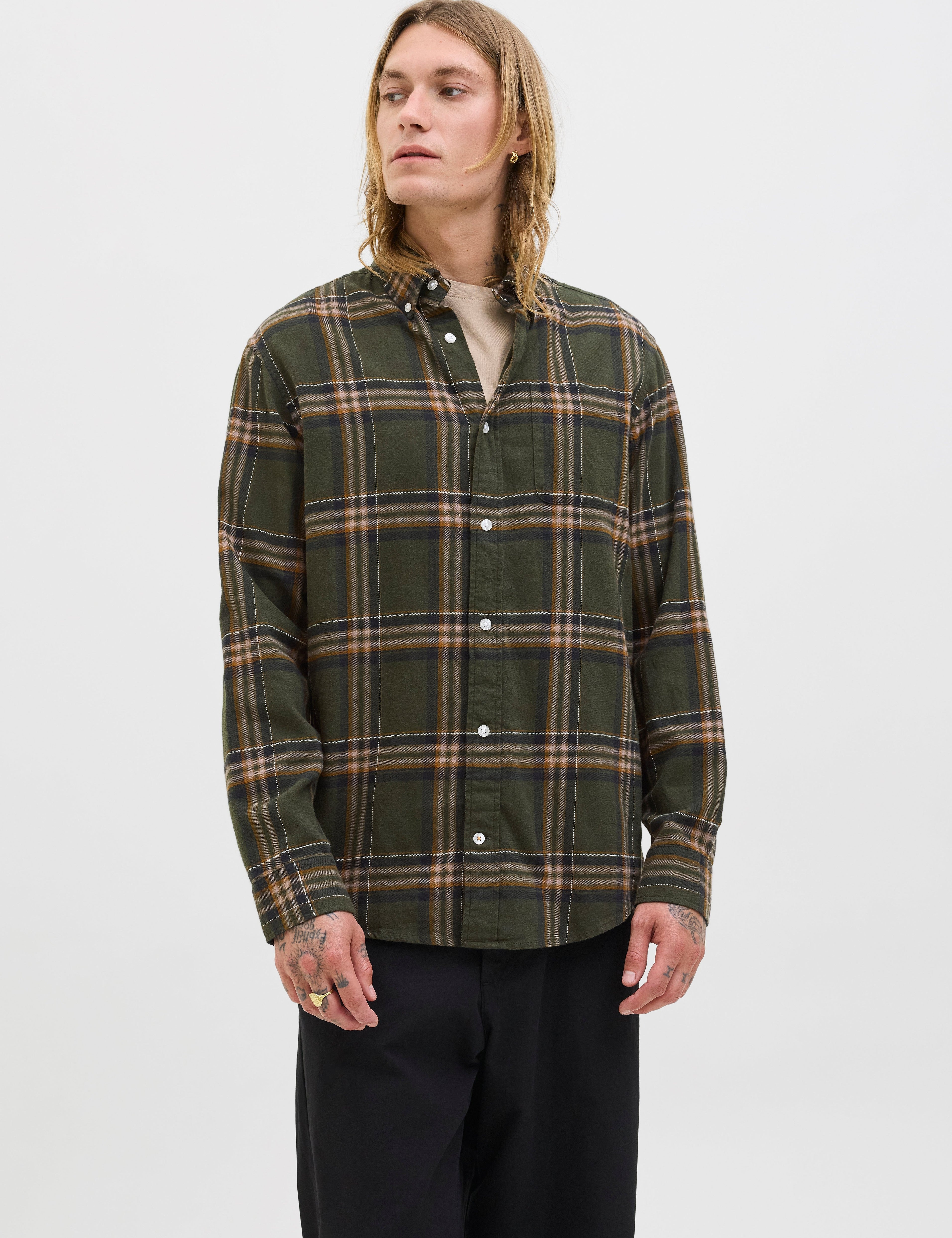 JACK & JONES JJECLASSIC flannel check shirt in rosin - Image 1