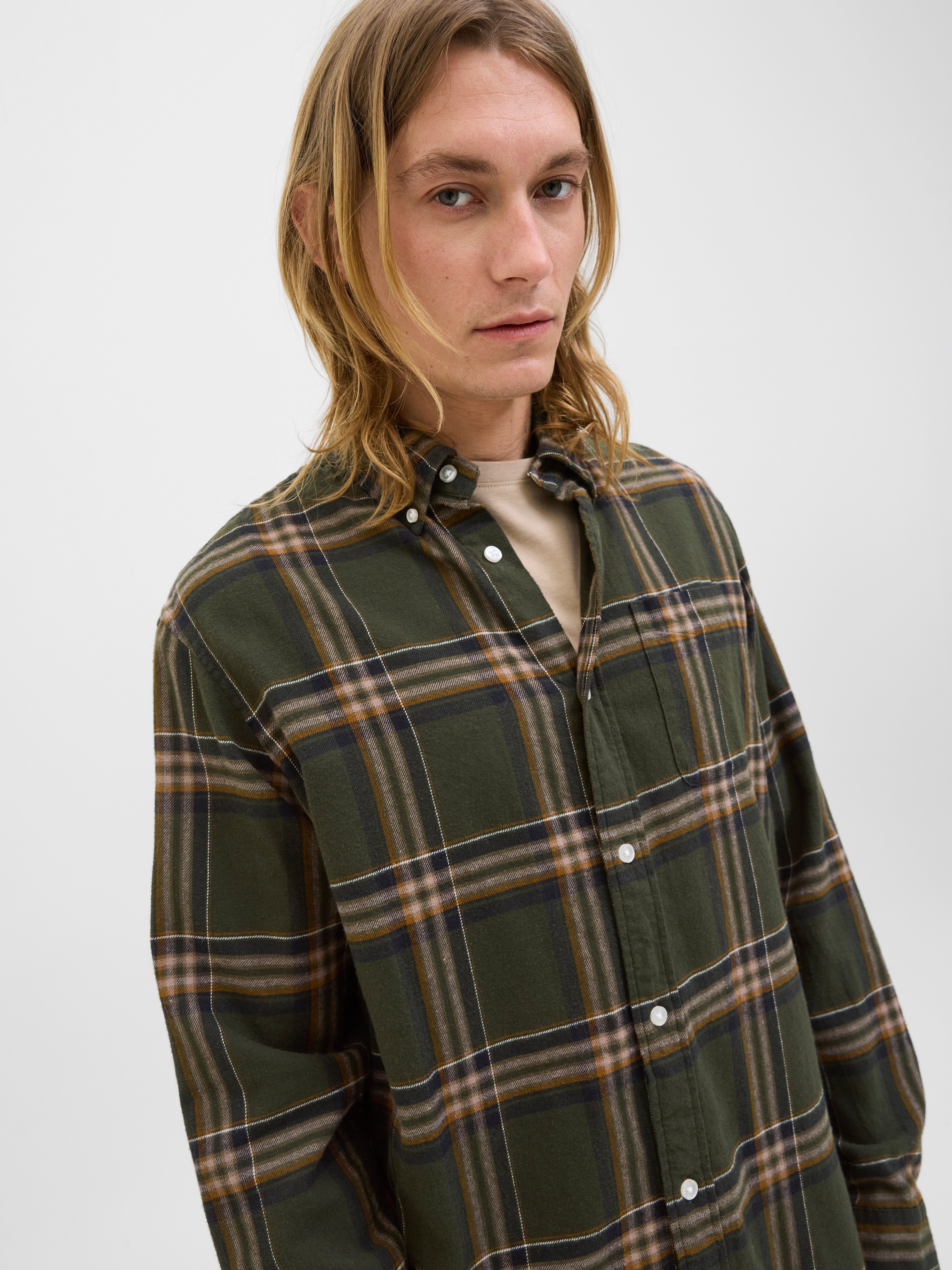 JACK & JONES JJECLASSIC flannel check shirt in rosin - Image 7