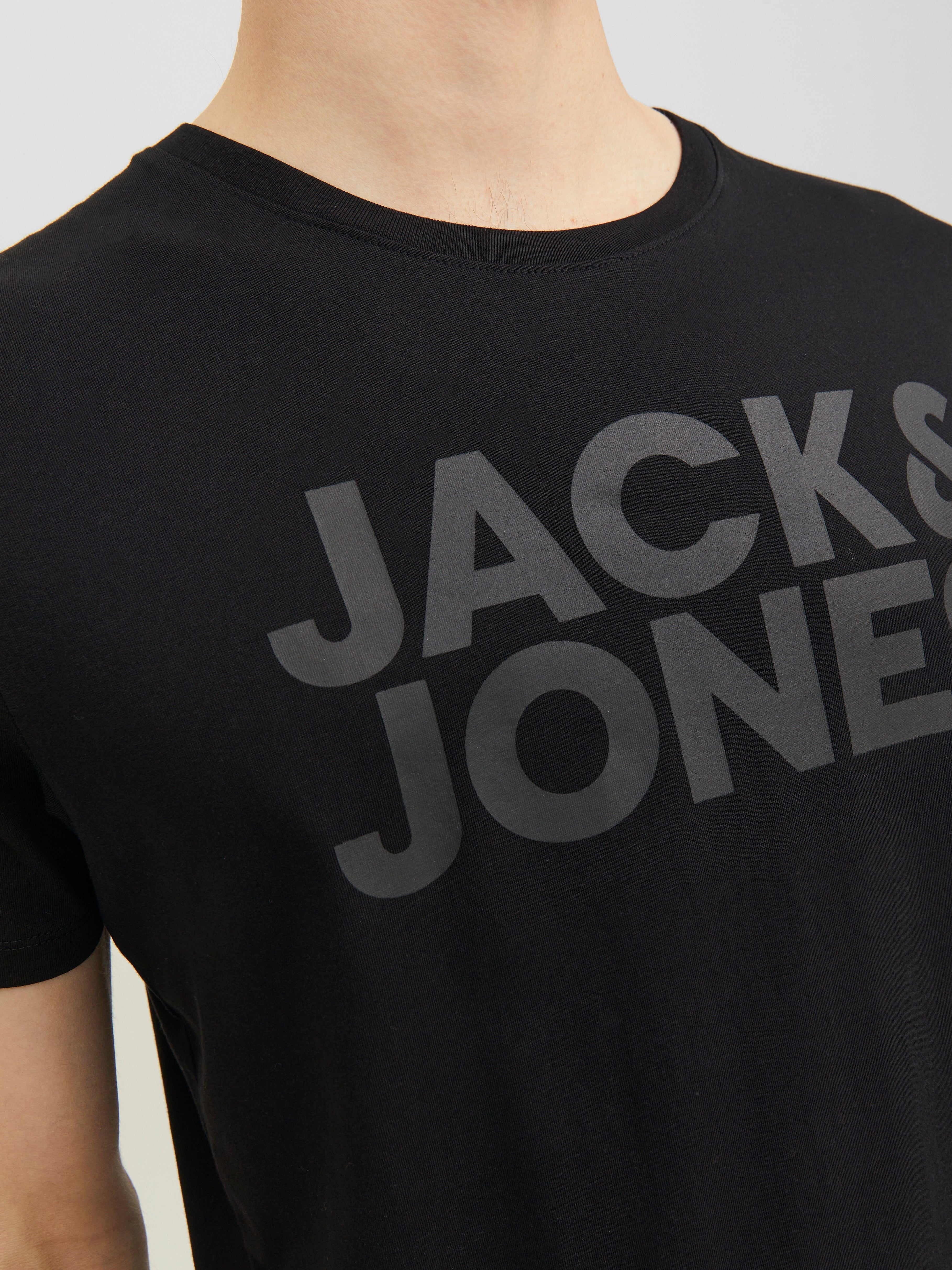 JACK & JONES JJECORP logo tee o-neck in black - Image 6
