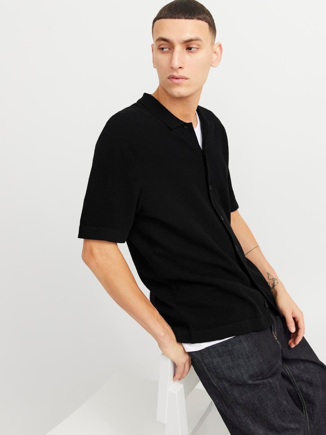 JACK & JONES JJEEMIL knit structure shirt in black - Image 7