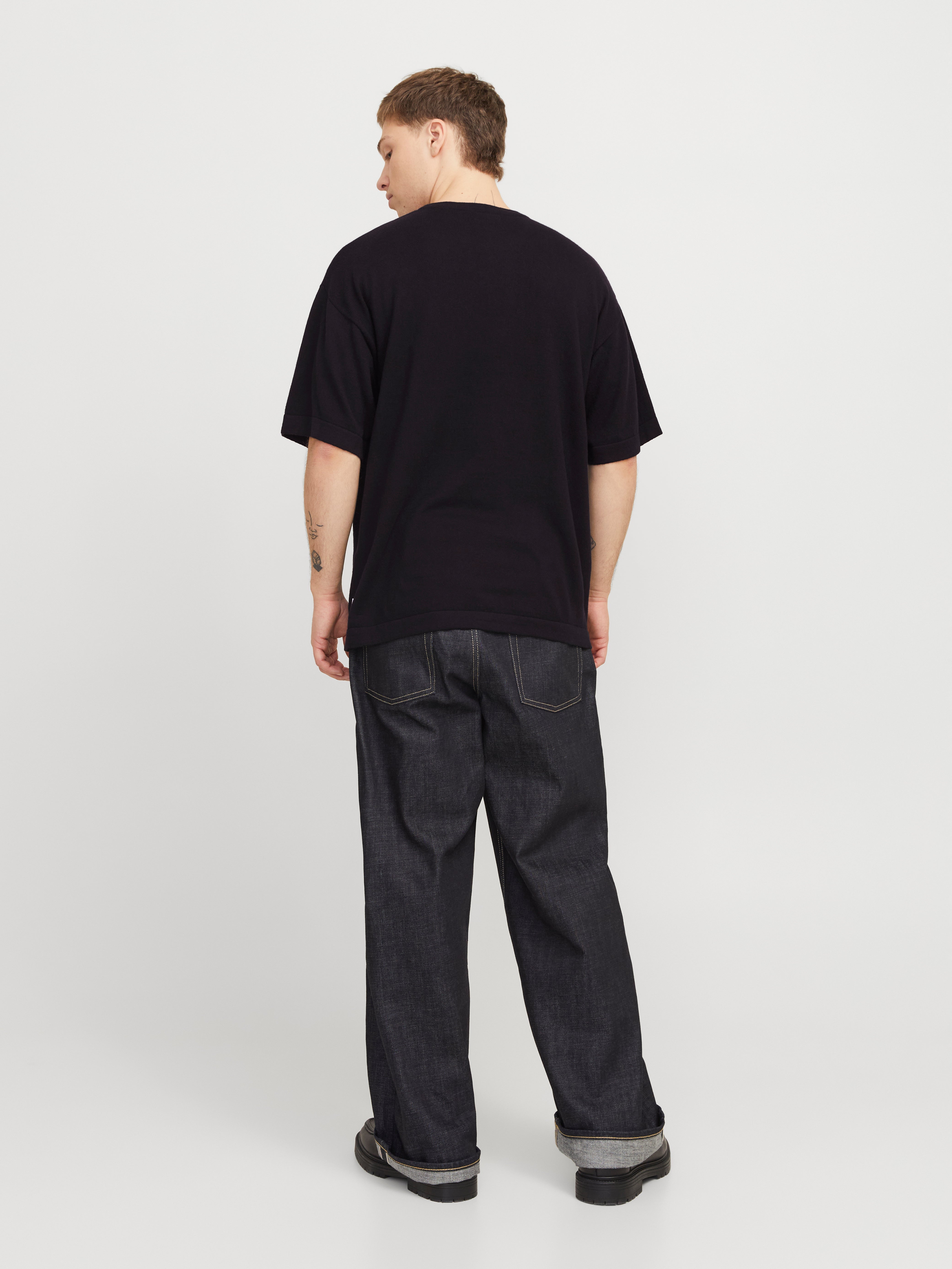 JACK & JONES JJEEMIL knit tee - black
